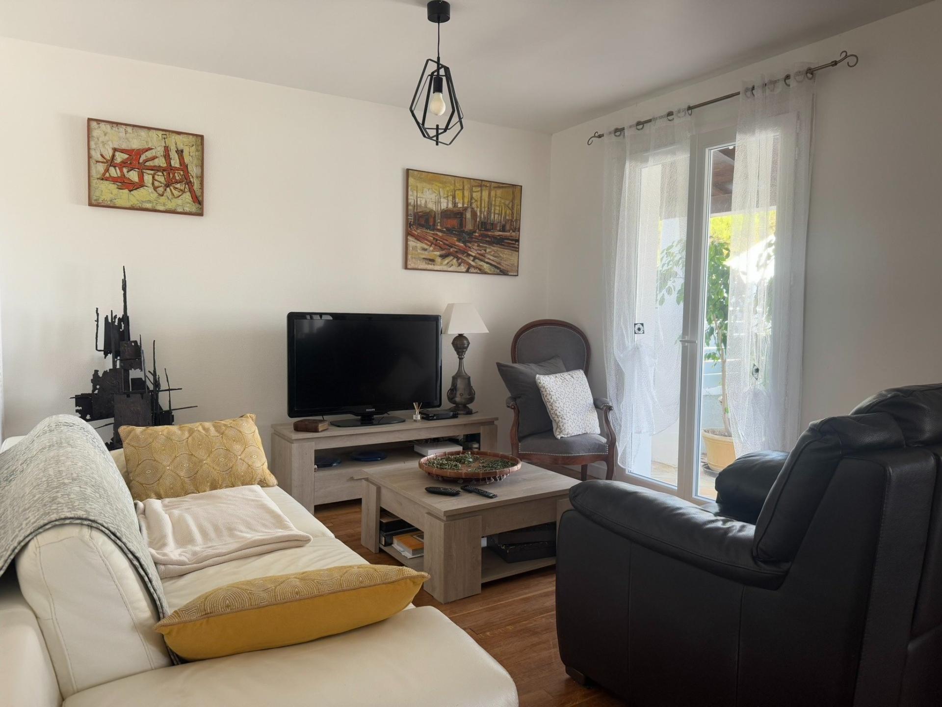 Miniature photo - 5 / 16