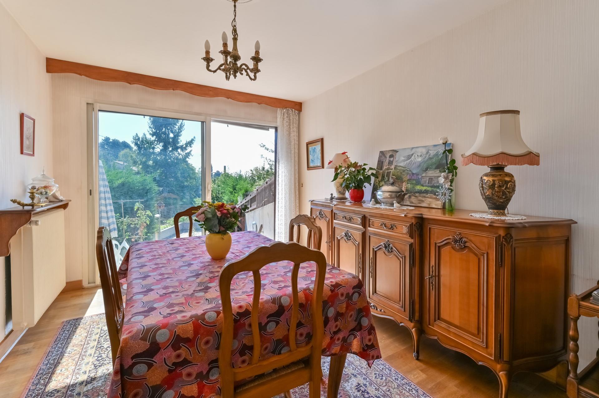 Miniature photo - 3 / 8