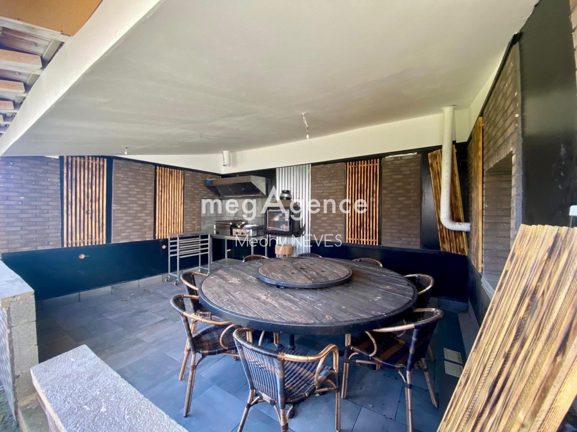 Miniature photo - 12 / 15