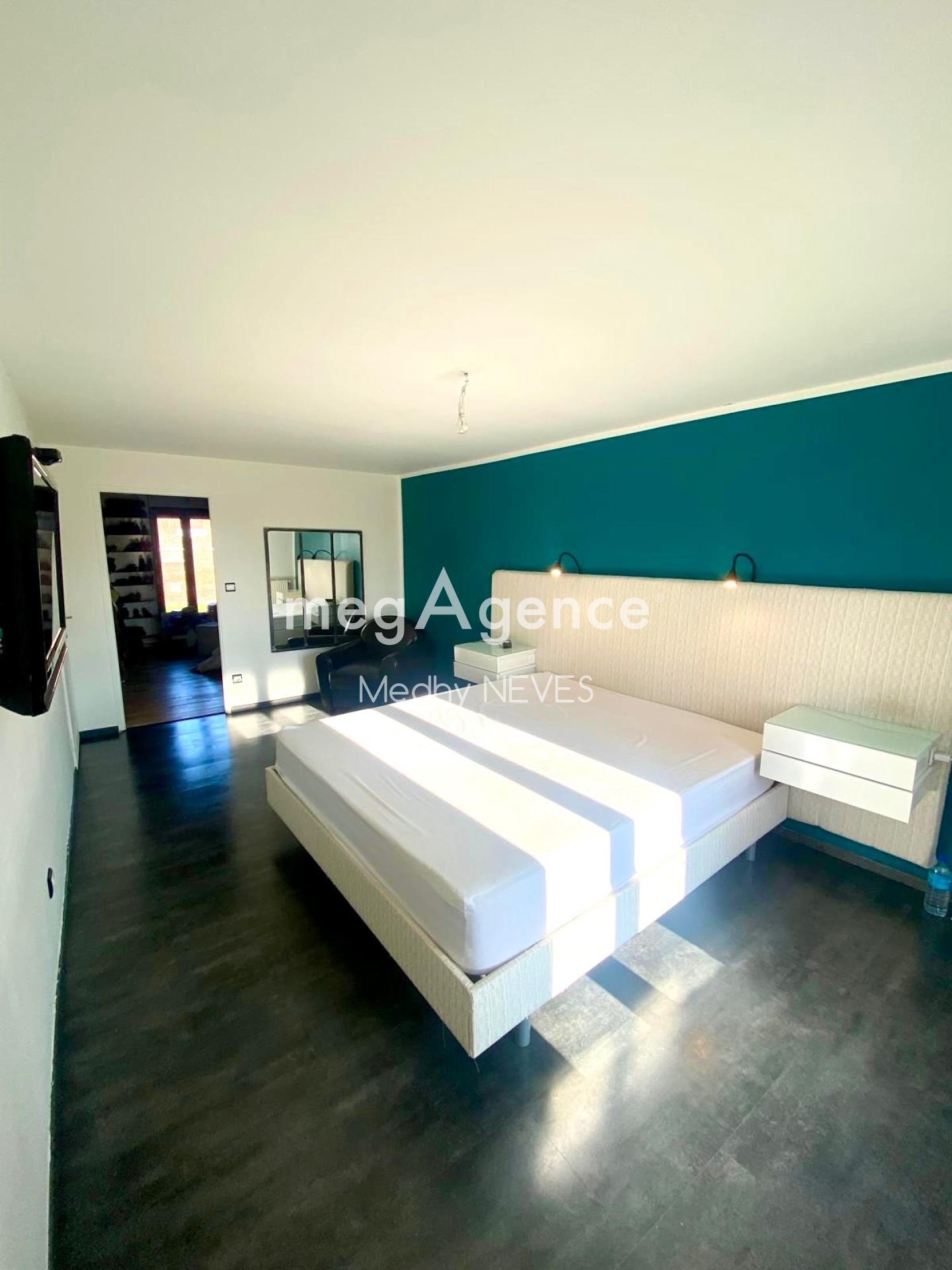 Miniature photo - 4 / 15