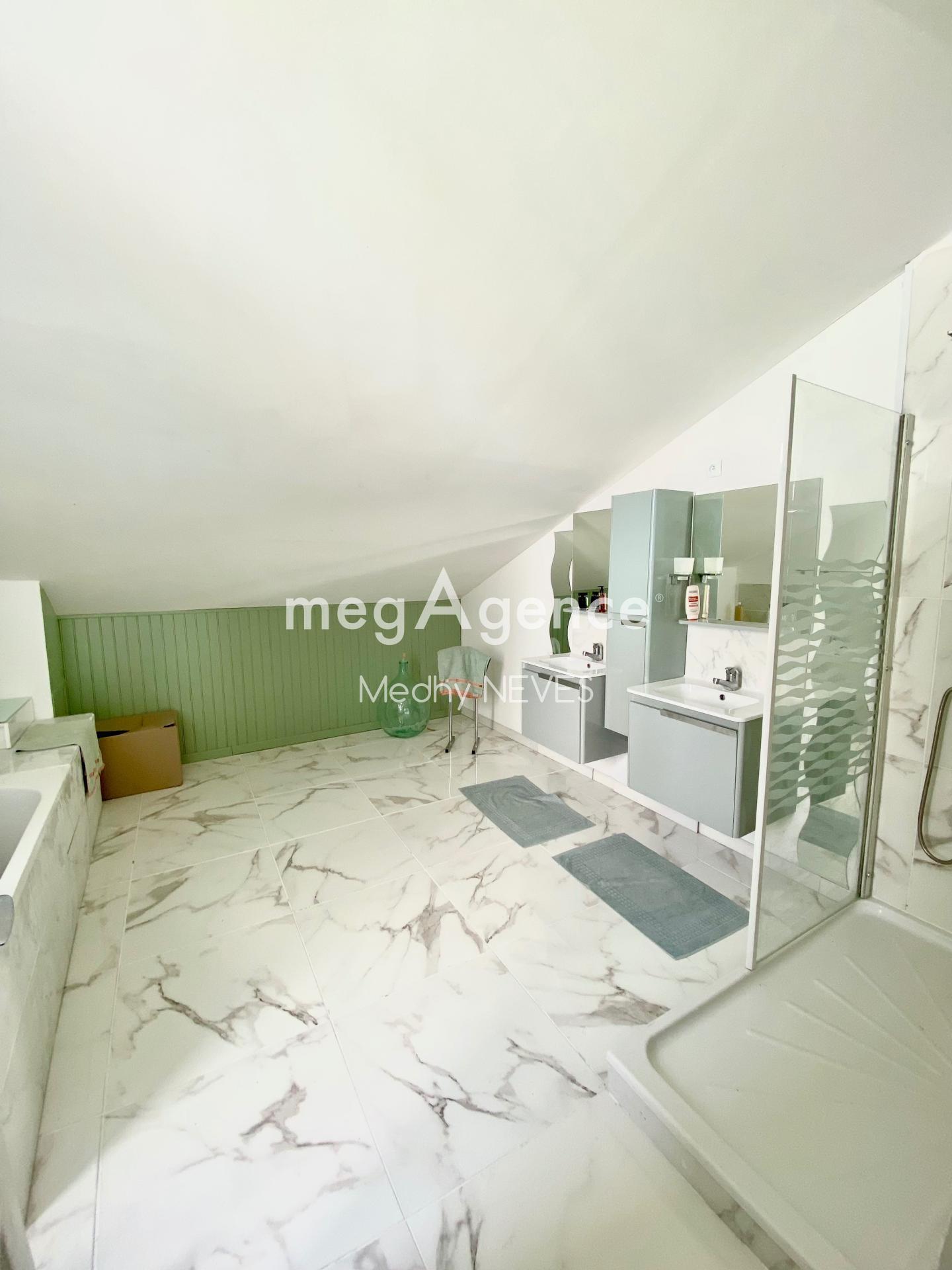 Miniature photo - 5 / 15