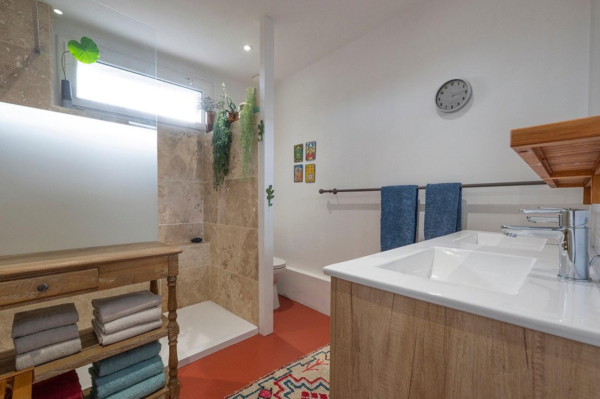 Miniature photo - 11 / 17