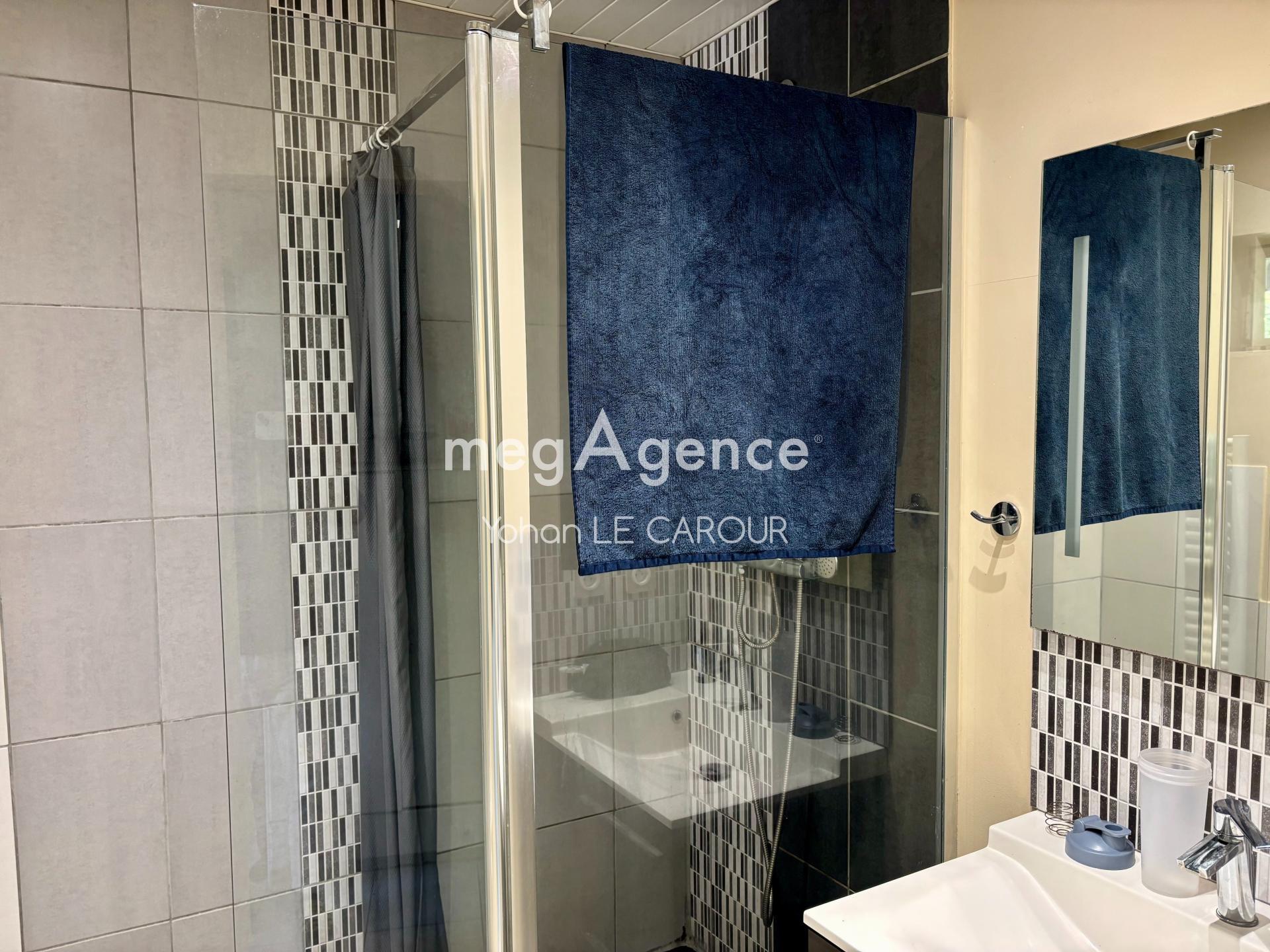 Miniature photo - 12 / 19