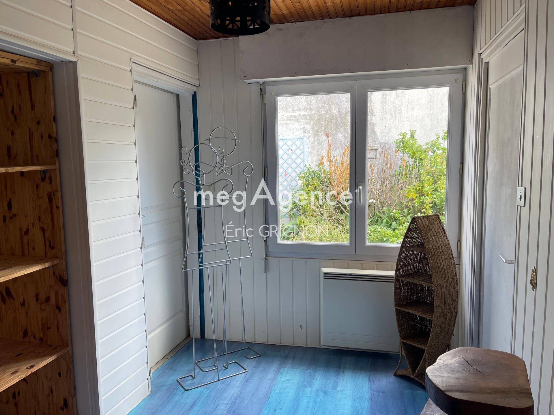 Miniature photo - 5 / 10