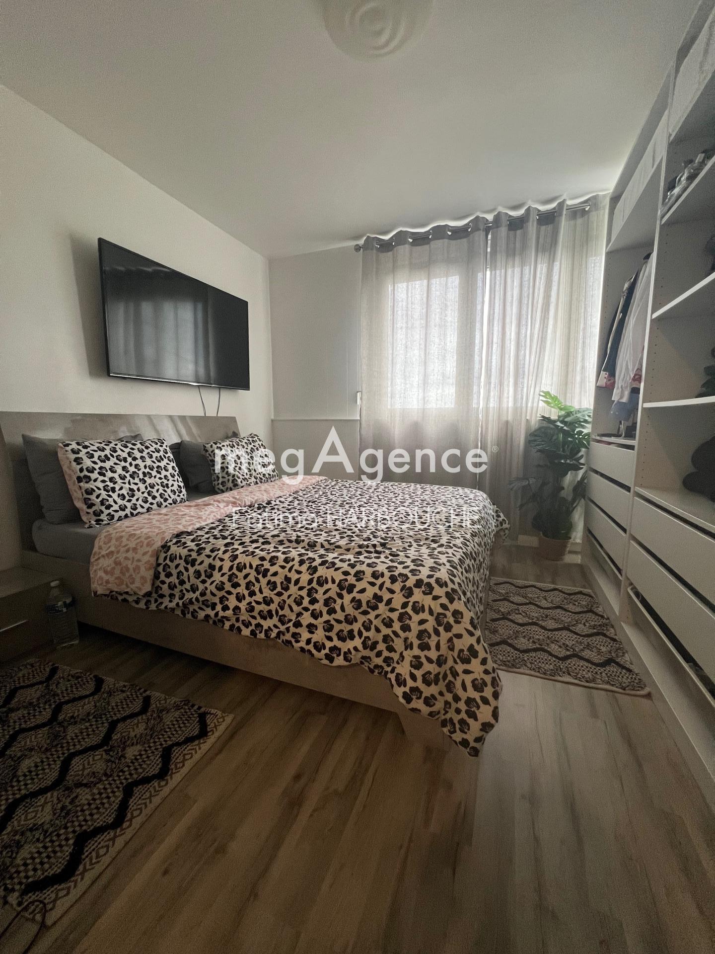 Miniature photo - 7 / 12