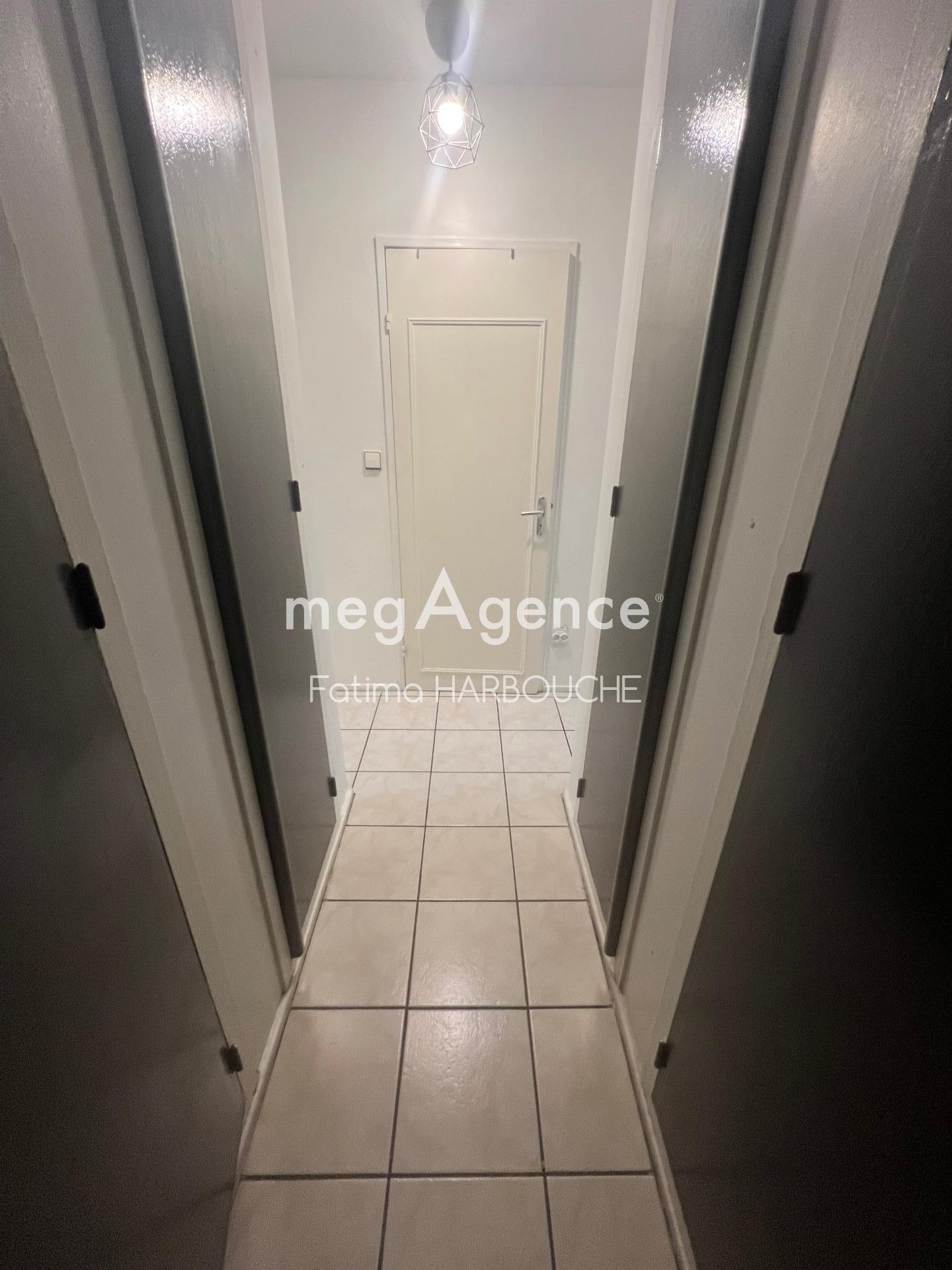 Miniature photo - 9 / 12