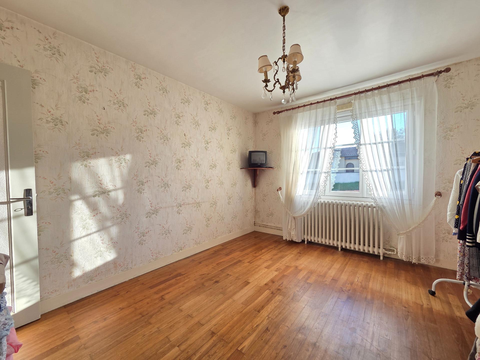 Miniature photo - 9 / 12