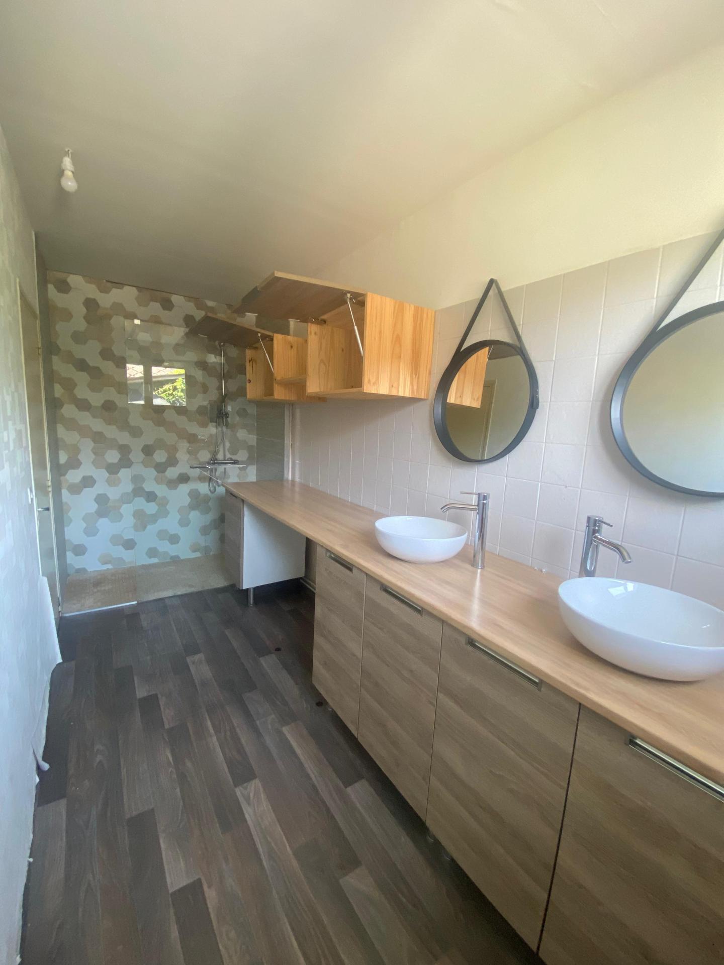 Miniature photo - 9 / 11