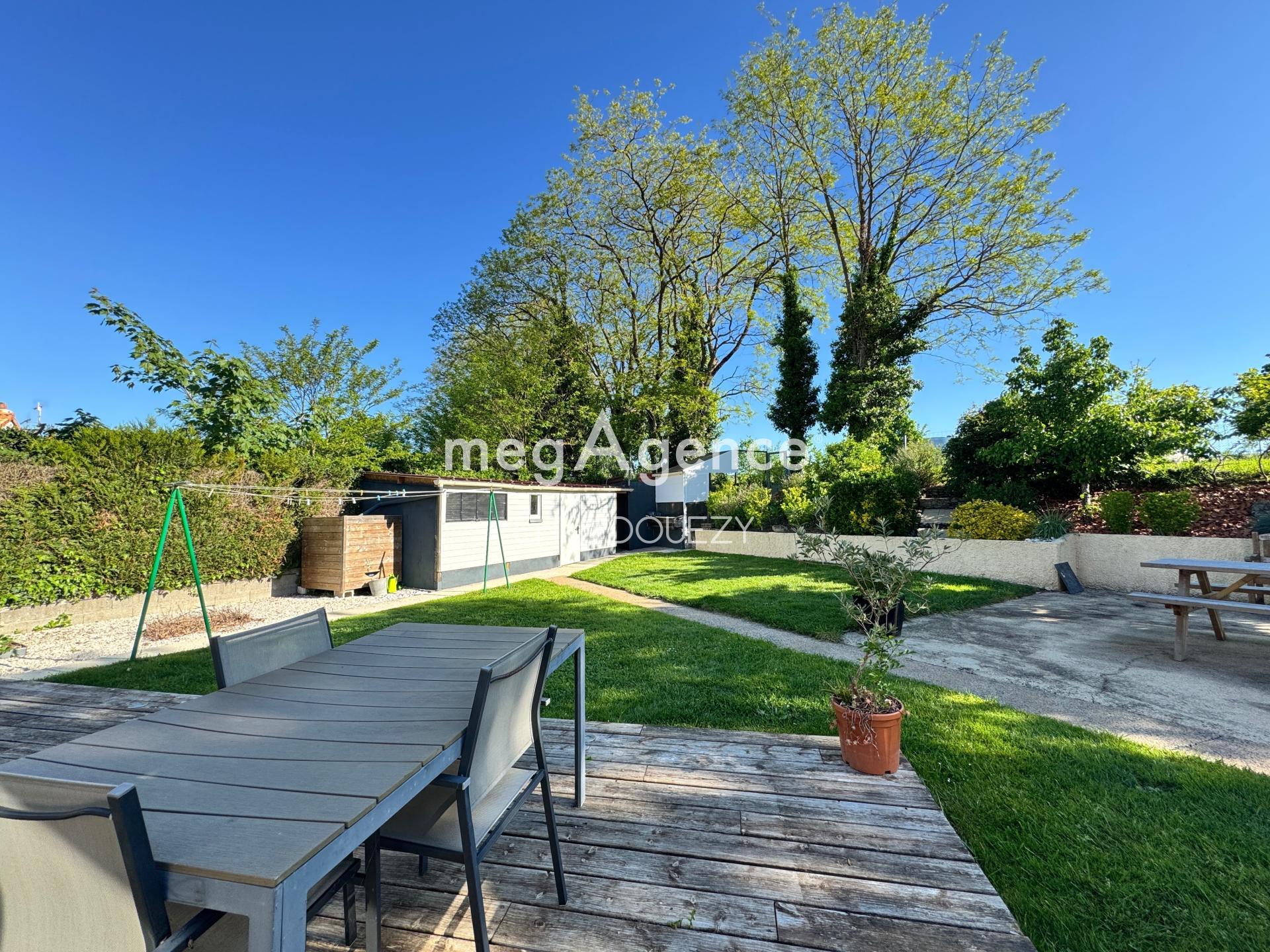 Miniature photo - 2 / 15