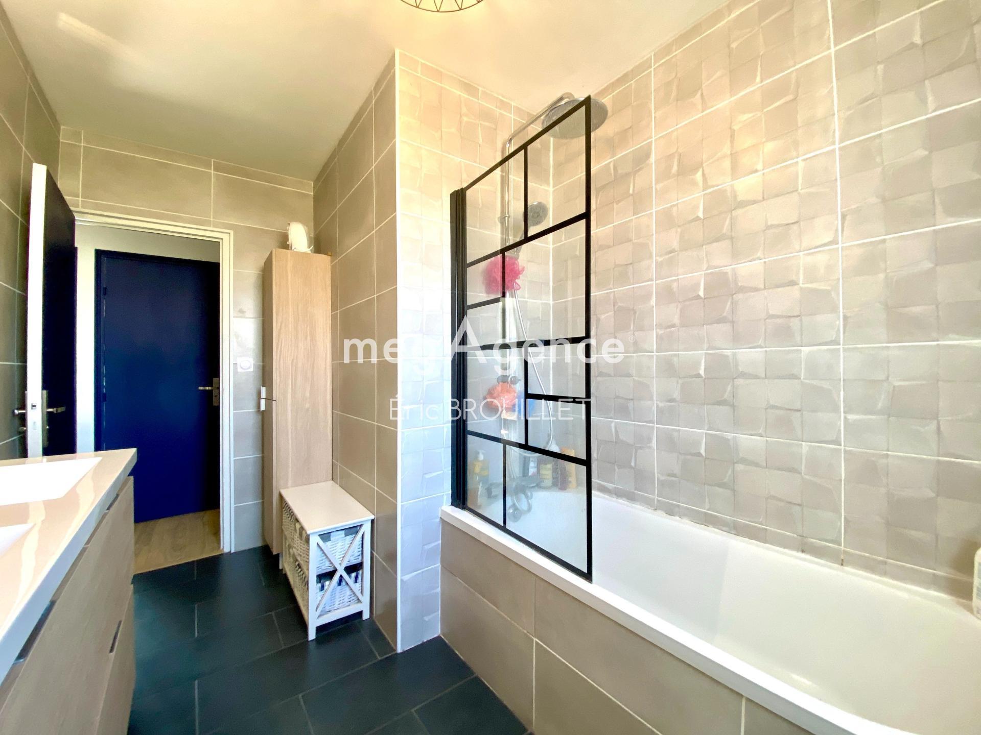 Miniature photo - 9 / 13