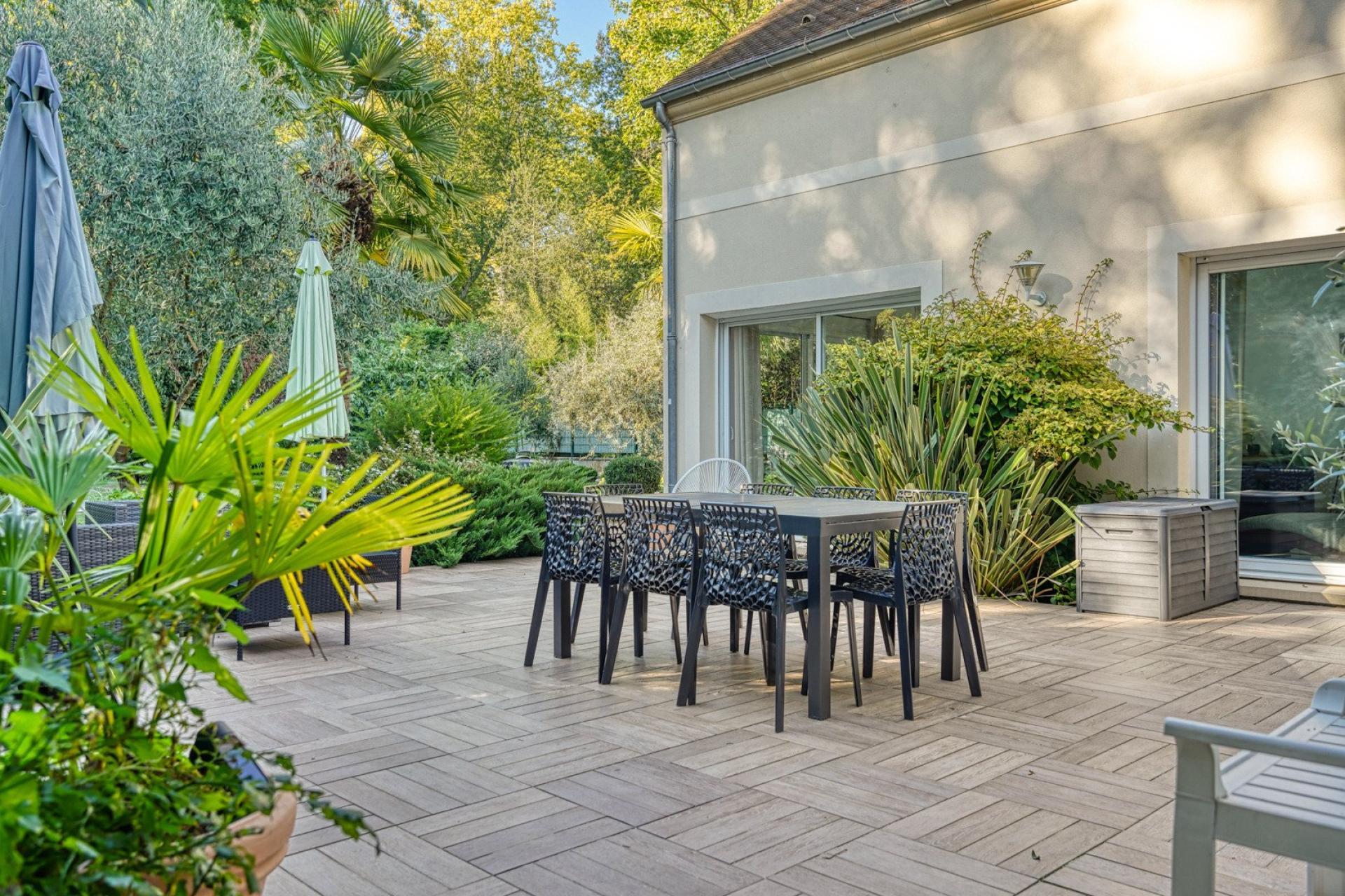 Miniature photo - 20 / 20