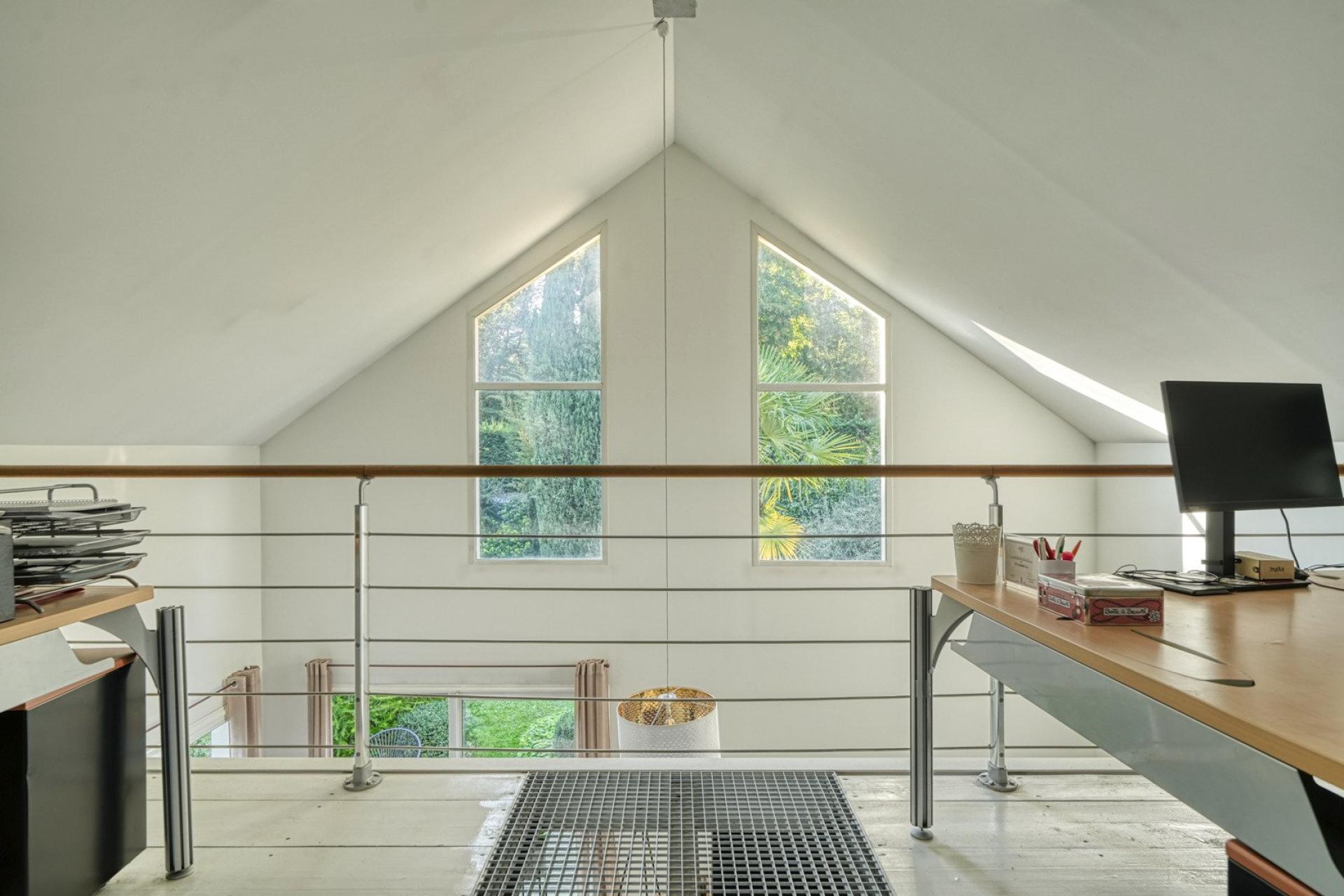 Miniature photo - 14 / 20