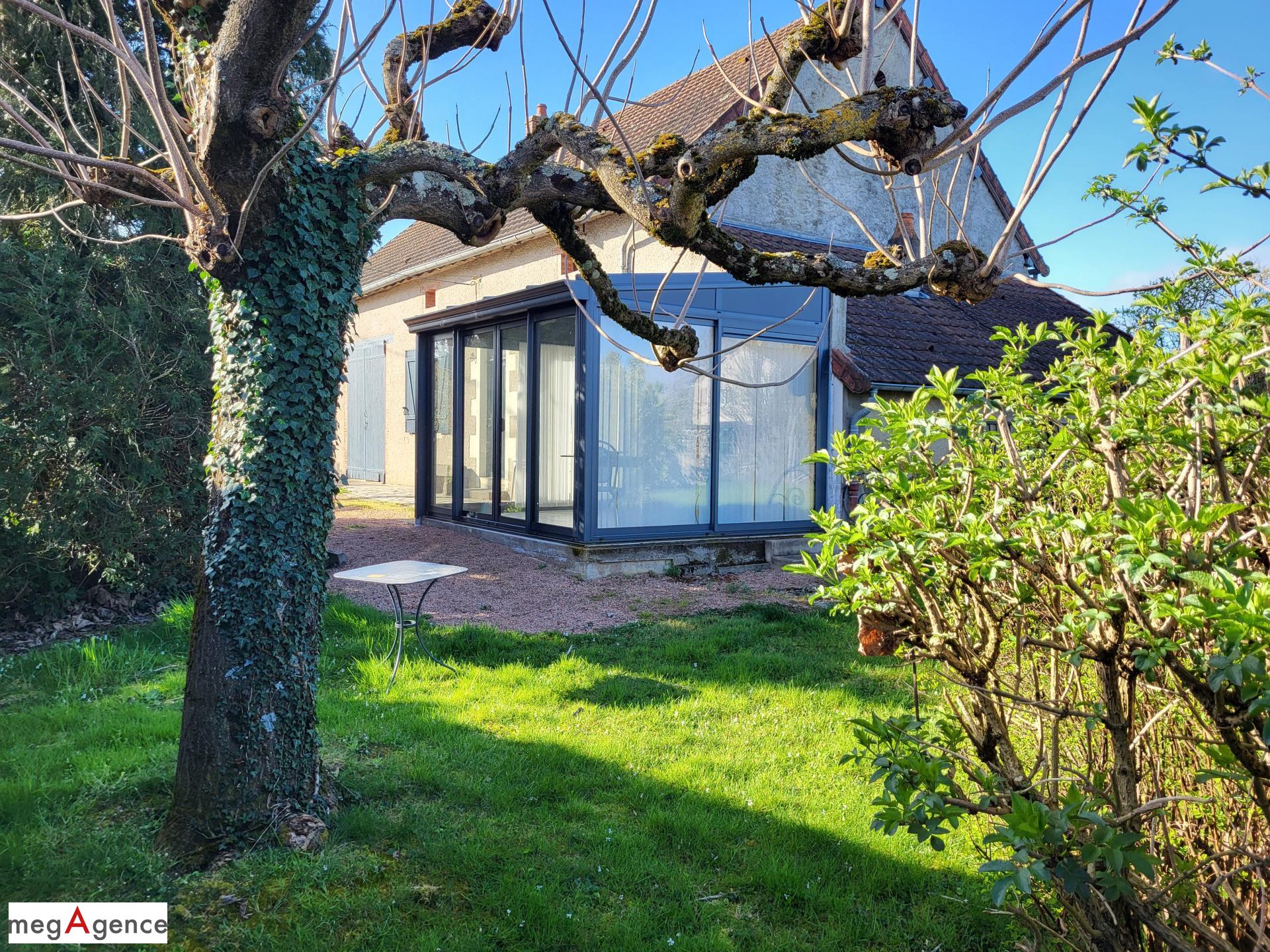 Miniature photo - 2 / 11