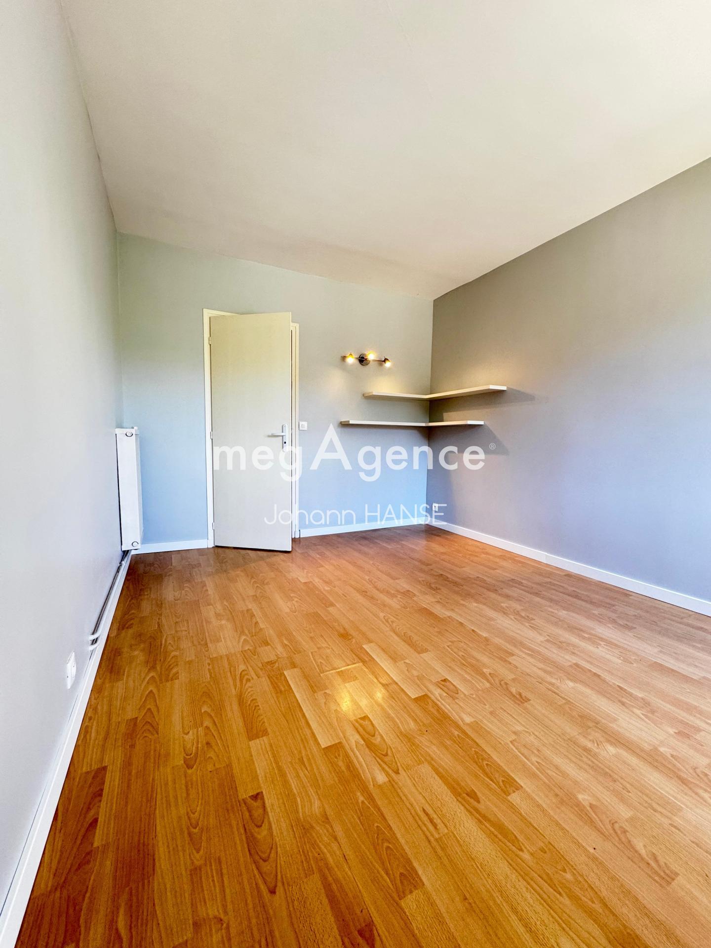 Miniature photo - 6 / 9