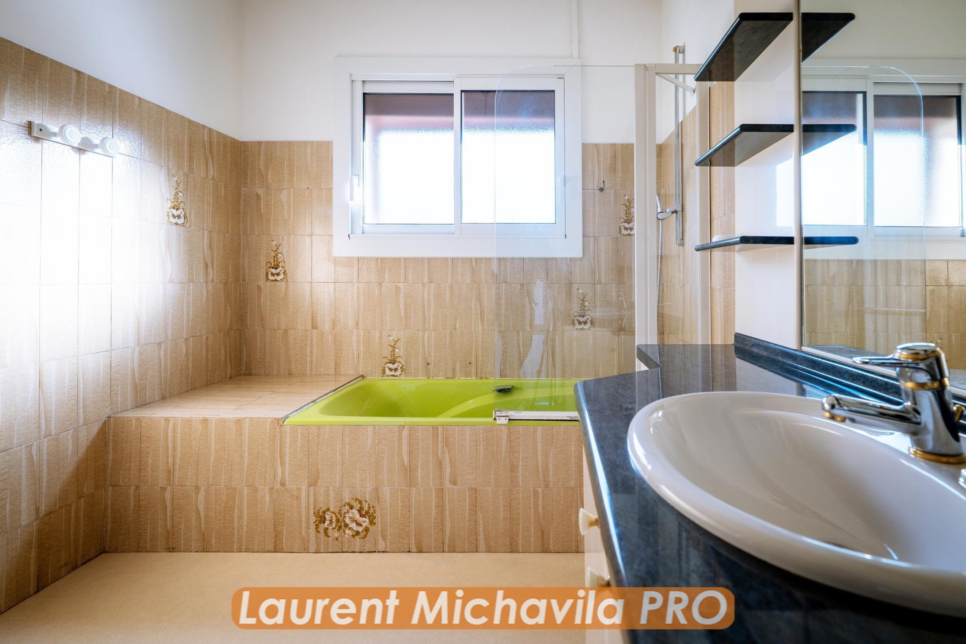 Miniature photo - 10 / 20