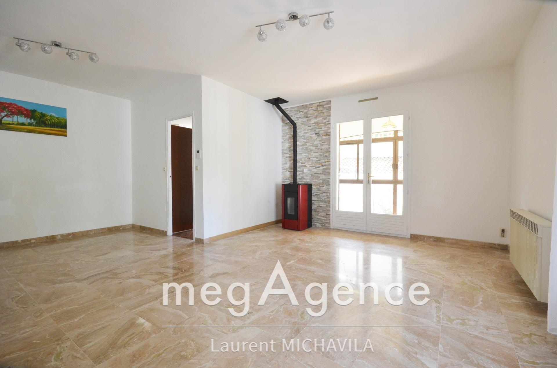 Miniature photo - 2 / 18