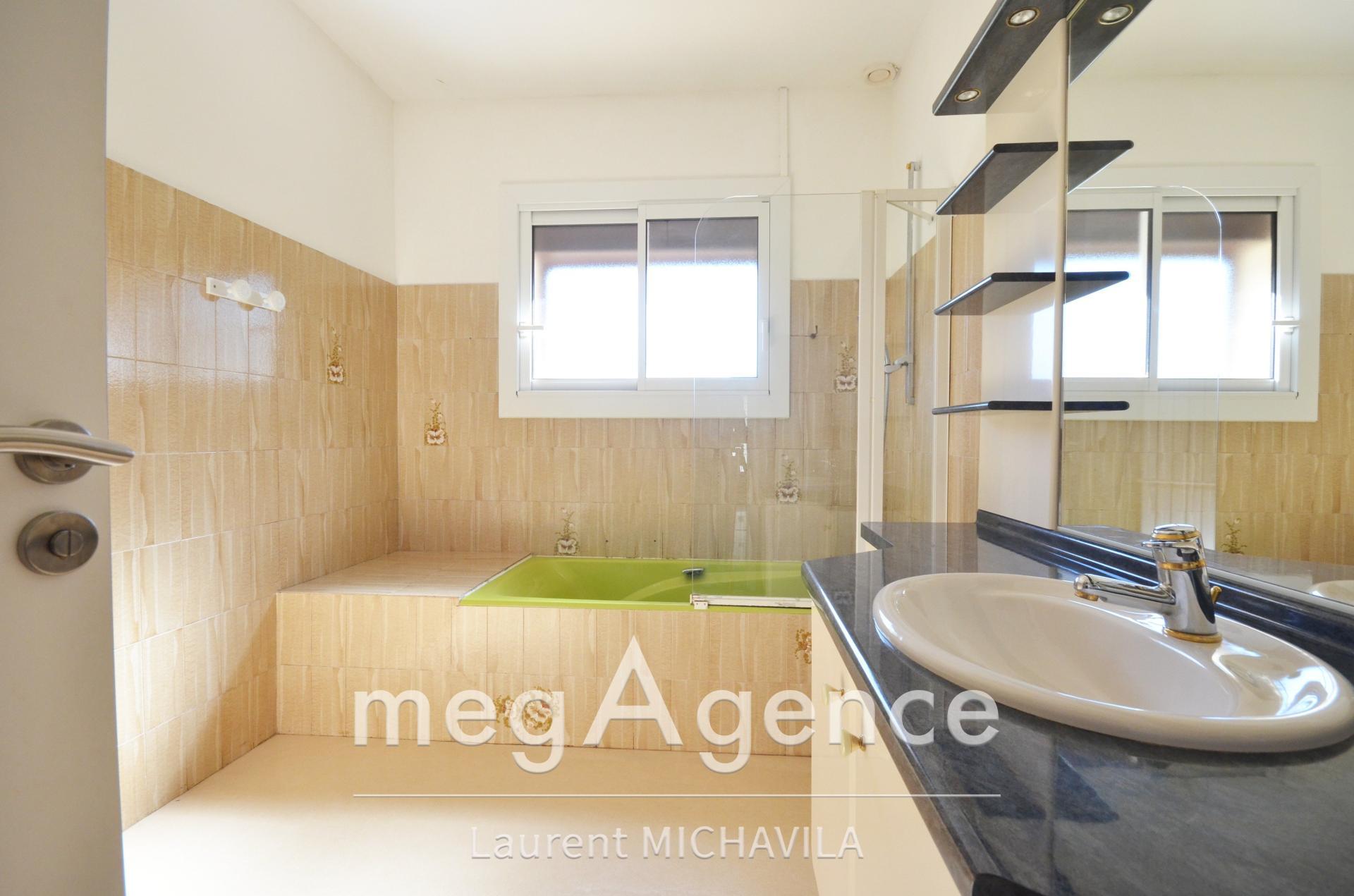 Miniature photo - 9 / 18