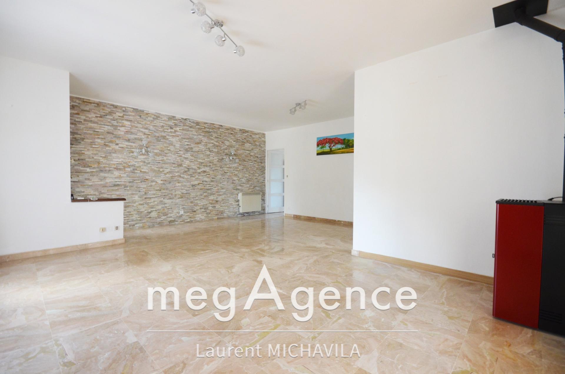 Miniature photo - 3 / 18