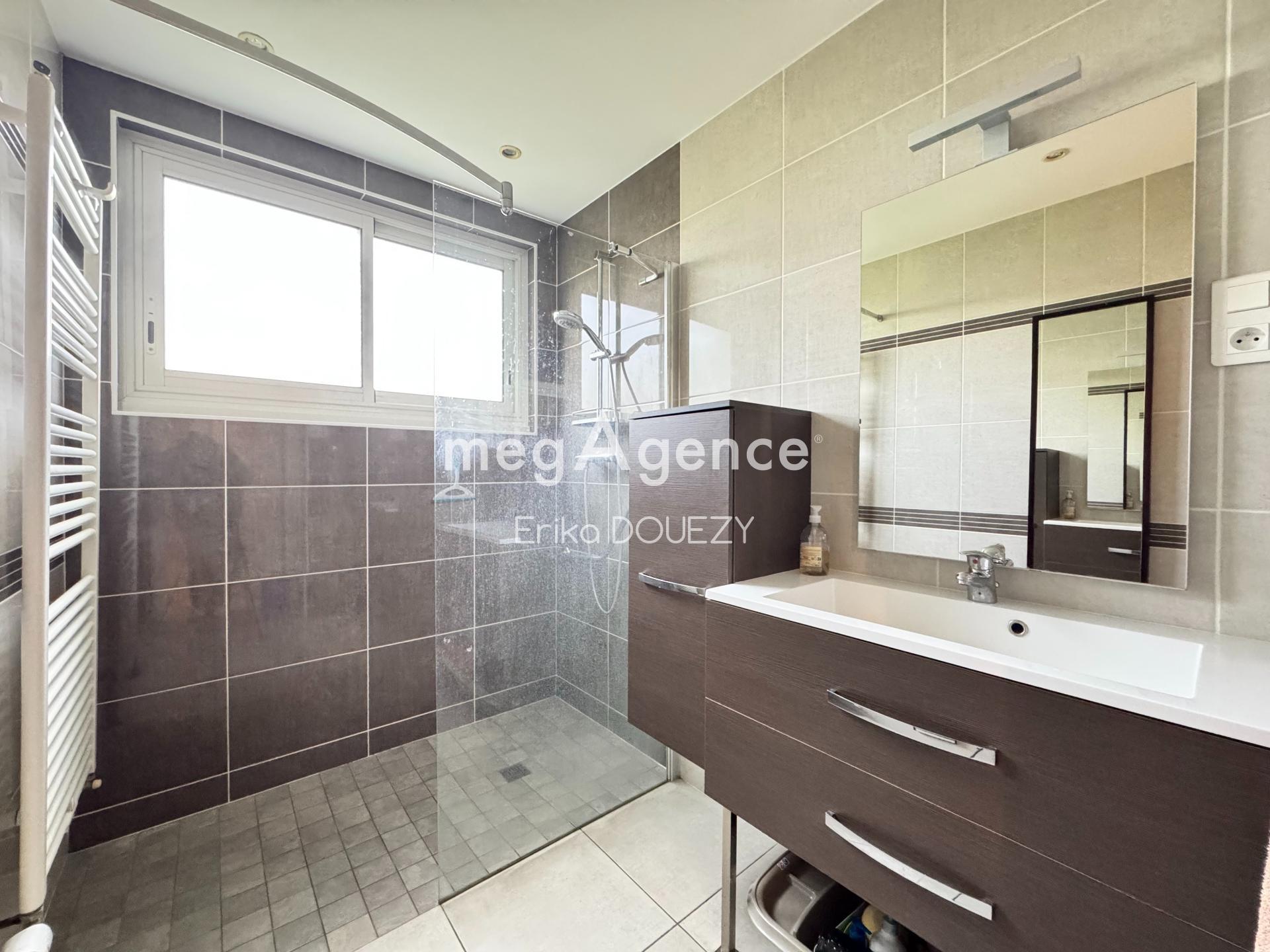 Miniature photo - 5 / 6