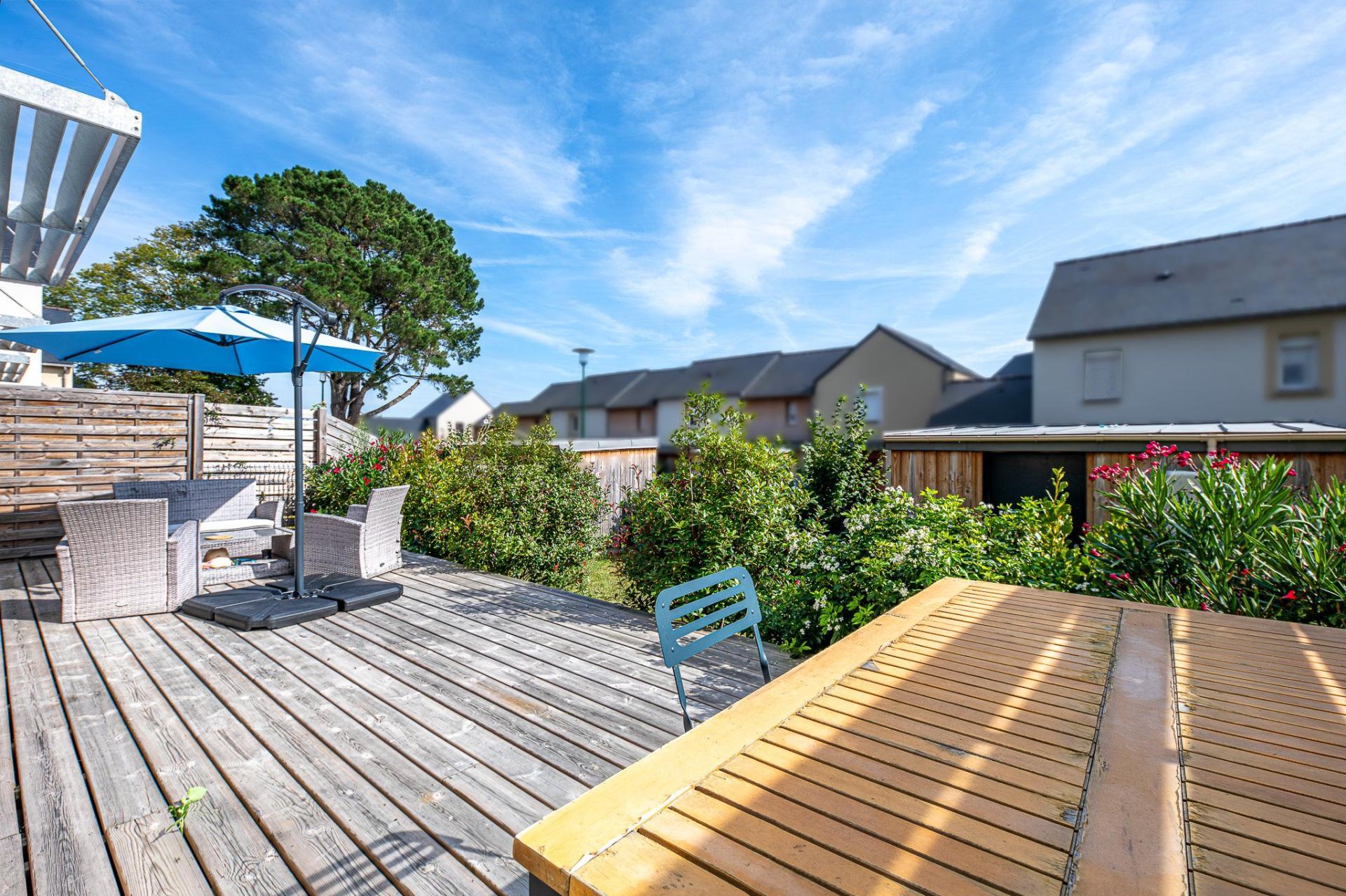 Miniature photo - 2 / 10