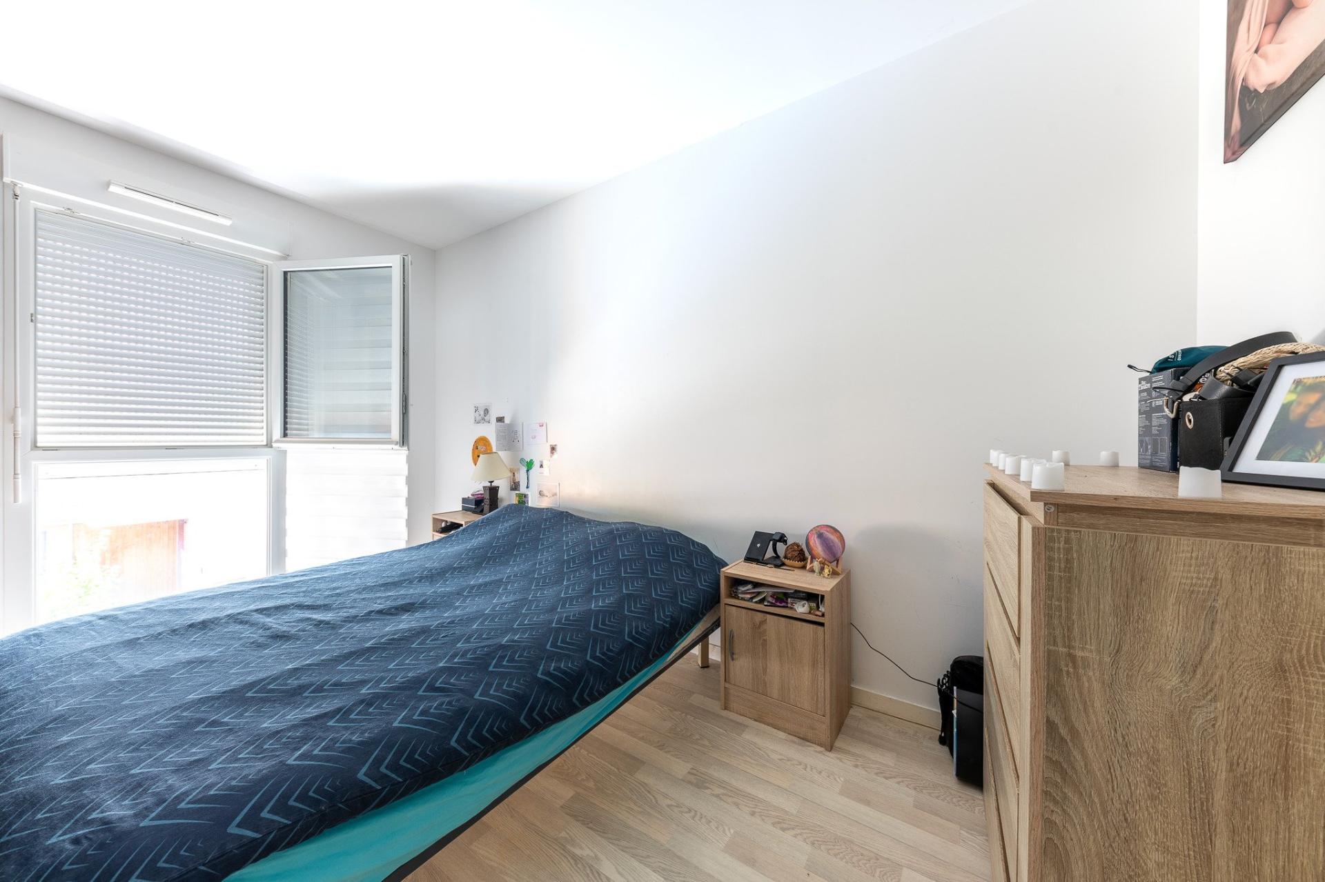 Miniature photo - 7 / 10