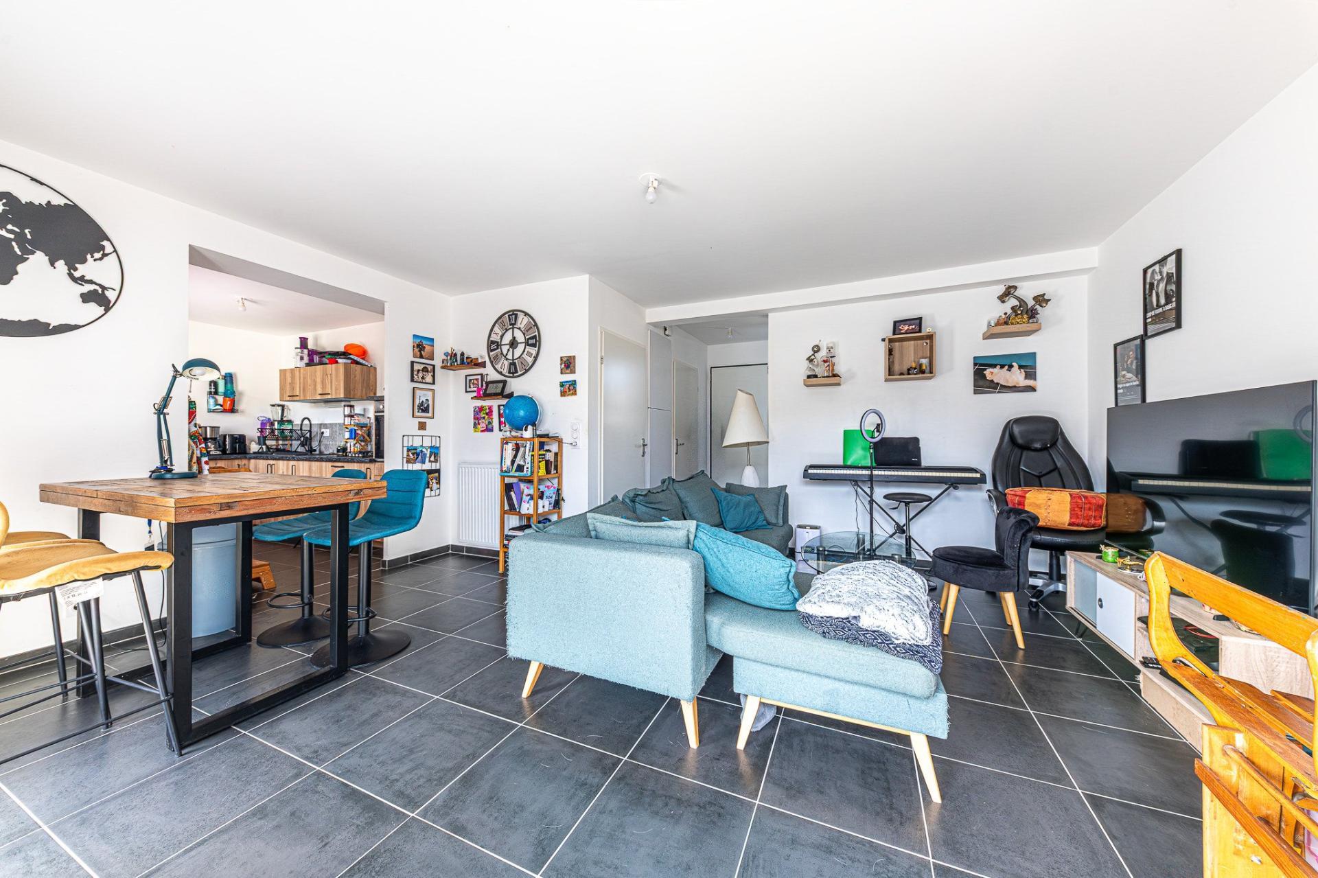 Miniature photo - 4 / 10