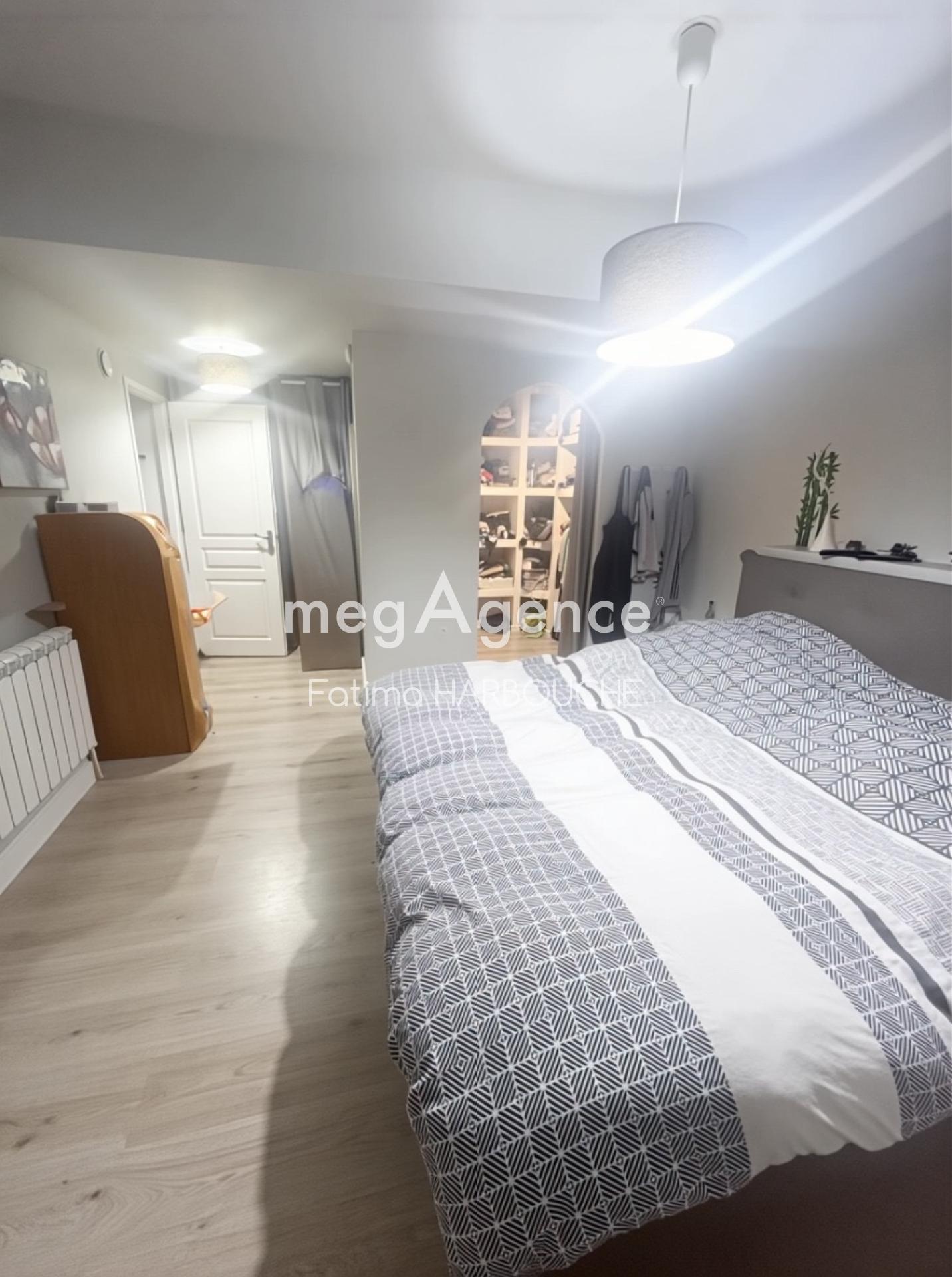 Miniature photo - 15 / 18