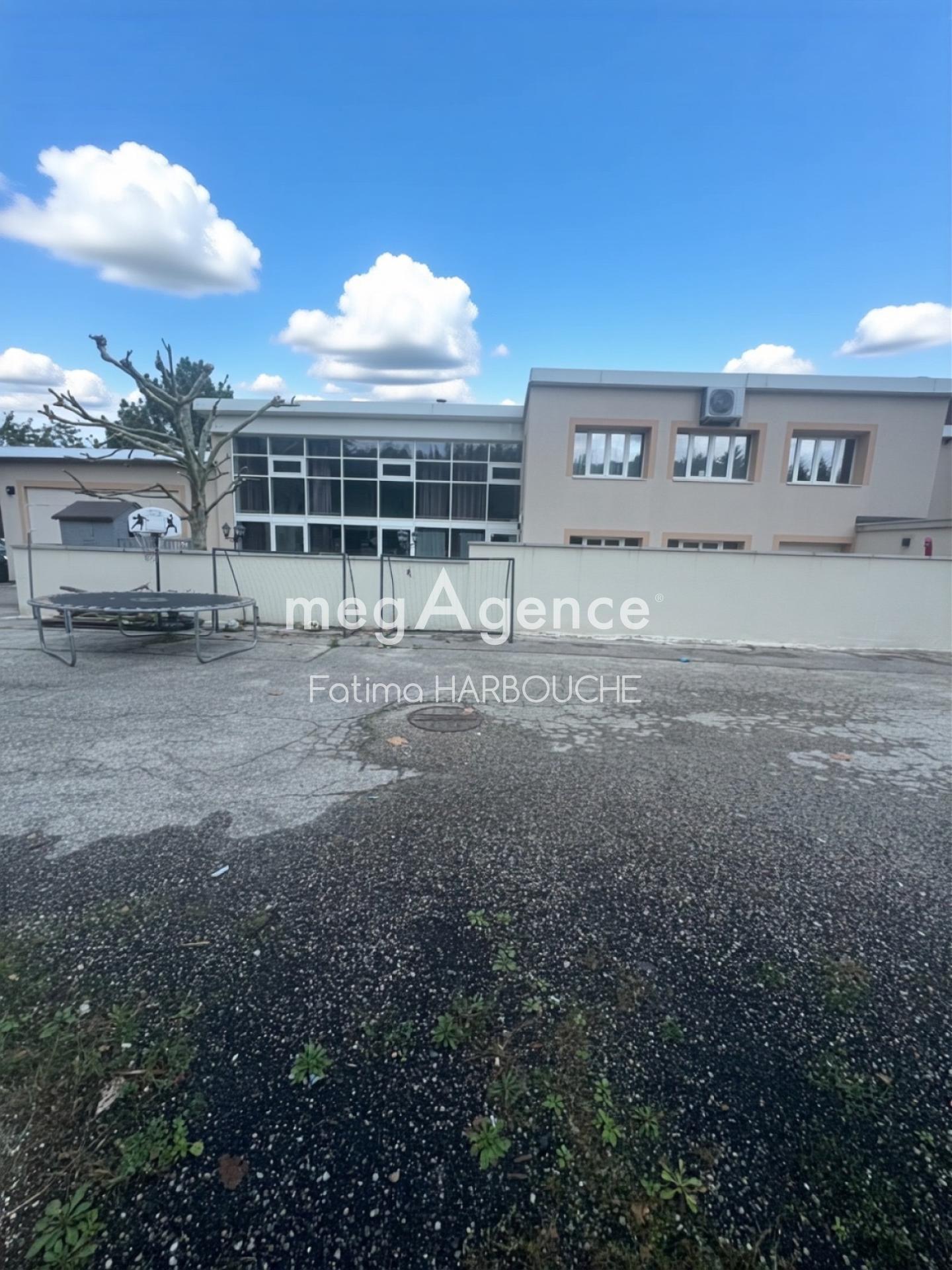 Miniature photo - 18 / 18