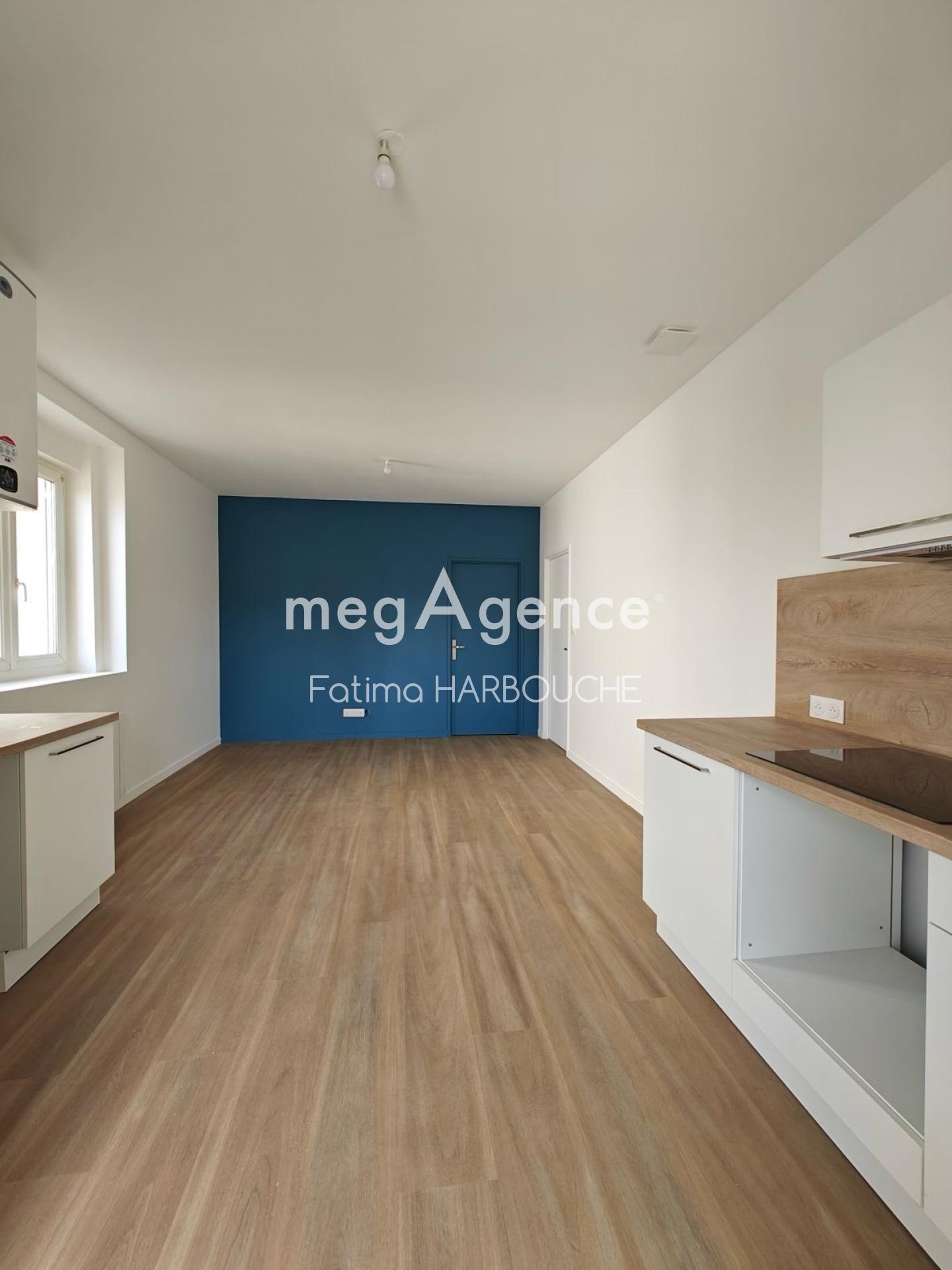 Miniature photo - 2 / 13