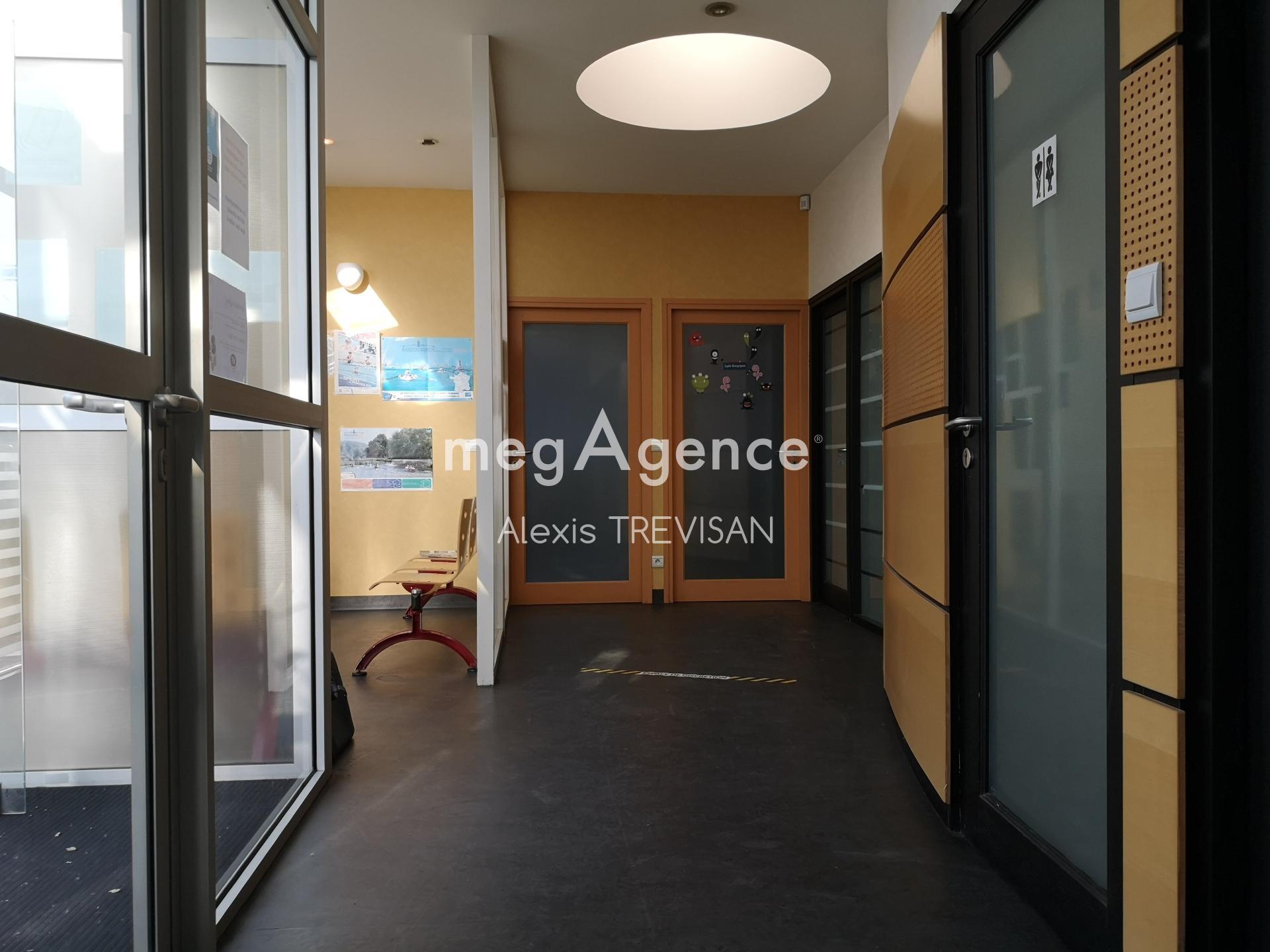 Miniature photo - 9 / 15