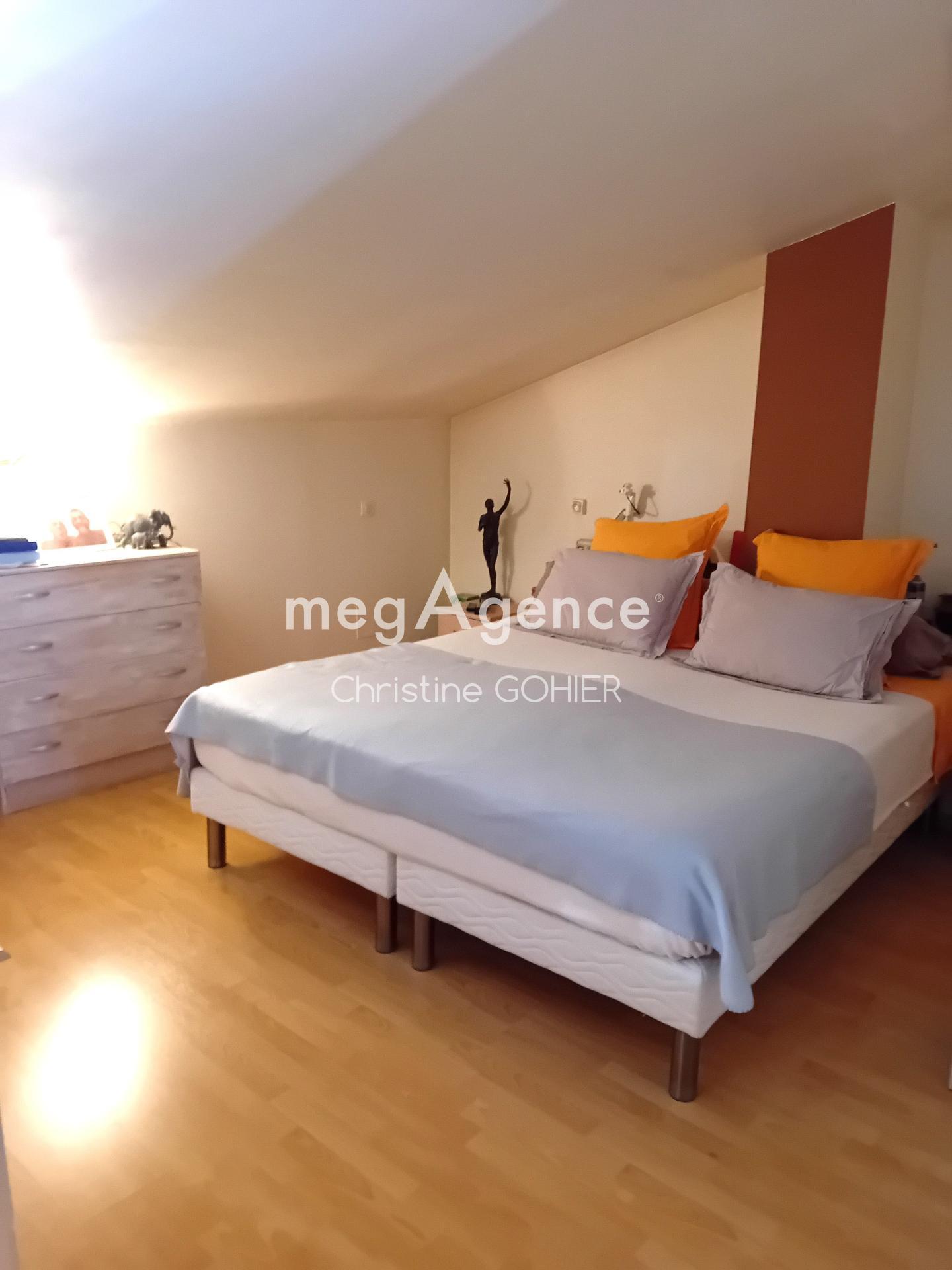 Miniature photo - 13 / 16