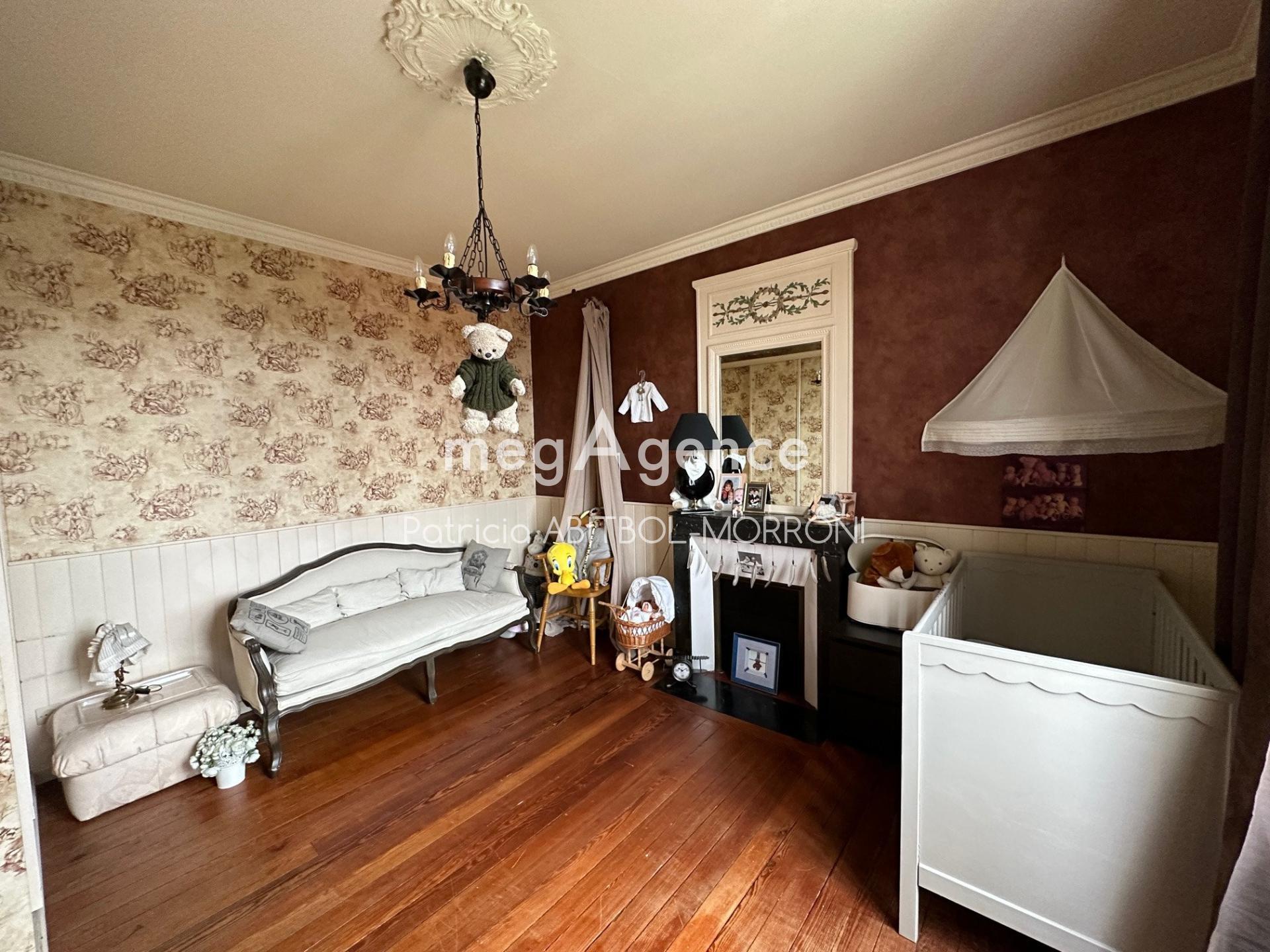 Miniature photo - 8 / 12