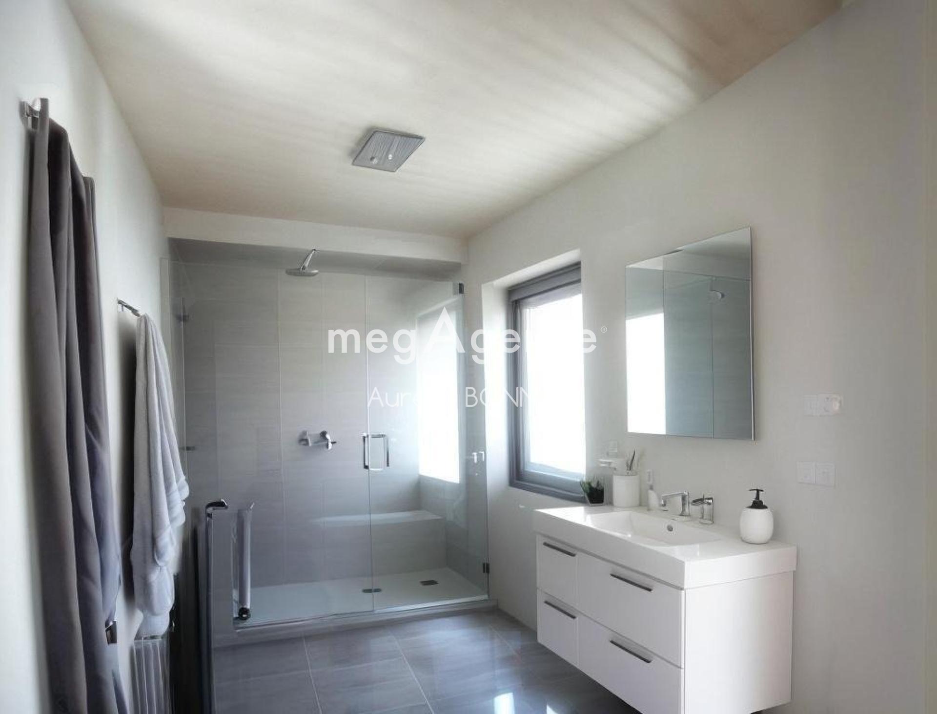 Miniature photo - 9 / 15