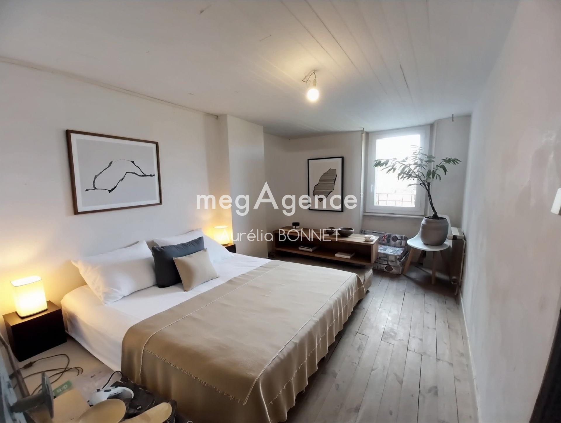 Miniature photo - 5 / 16