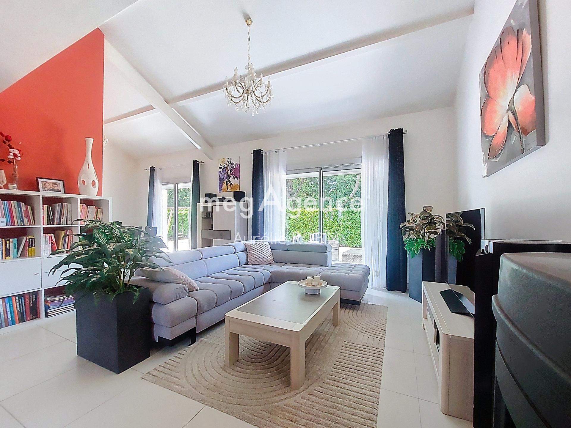 Miniature photo - 2 / 12