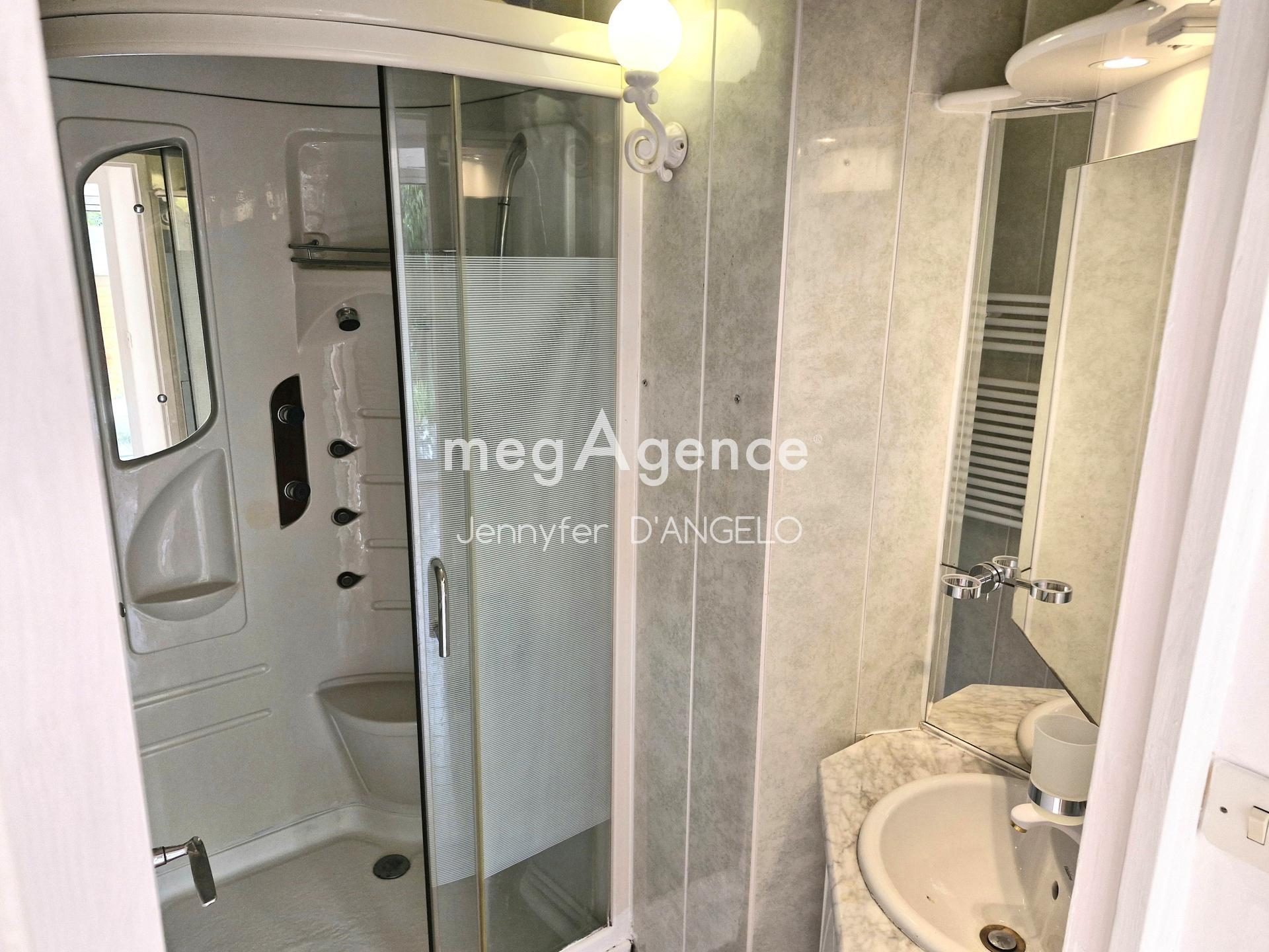 Miniature photo - 8 / 8