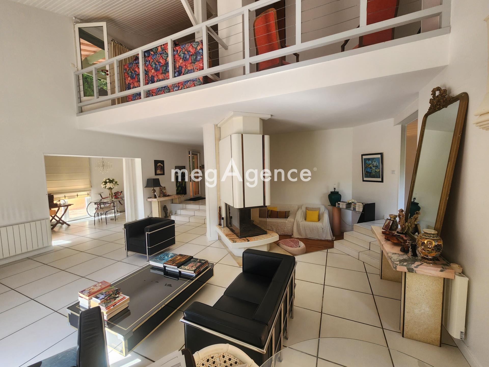 Miniature photo - 3 / 3