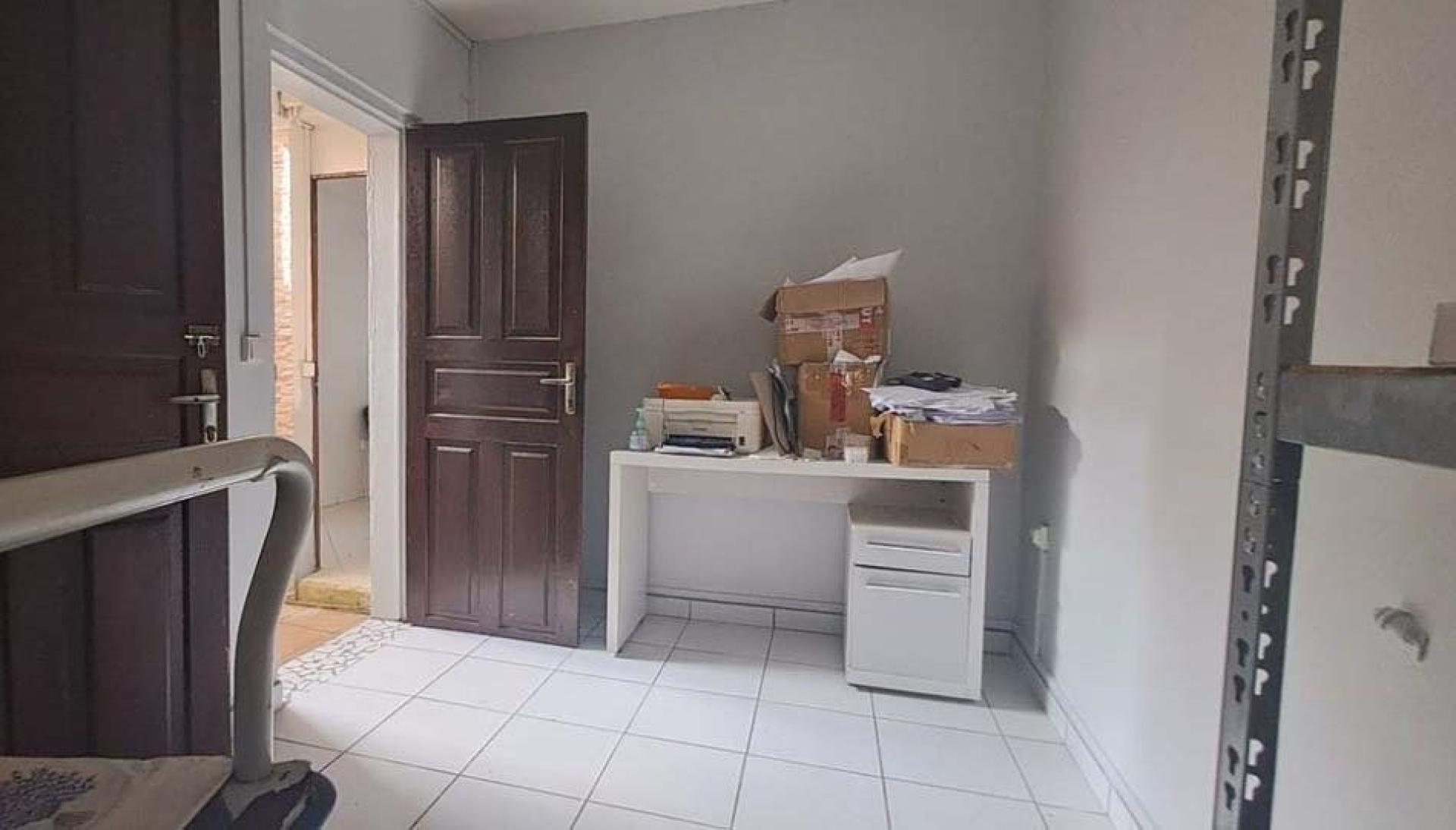 Miniature photo - 2 / 5