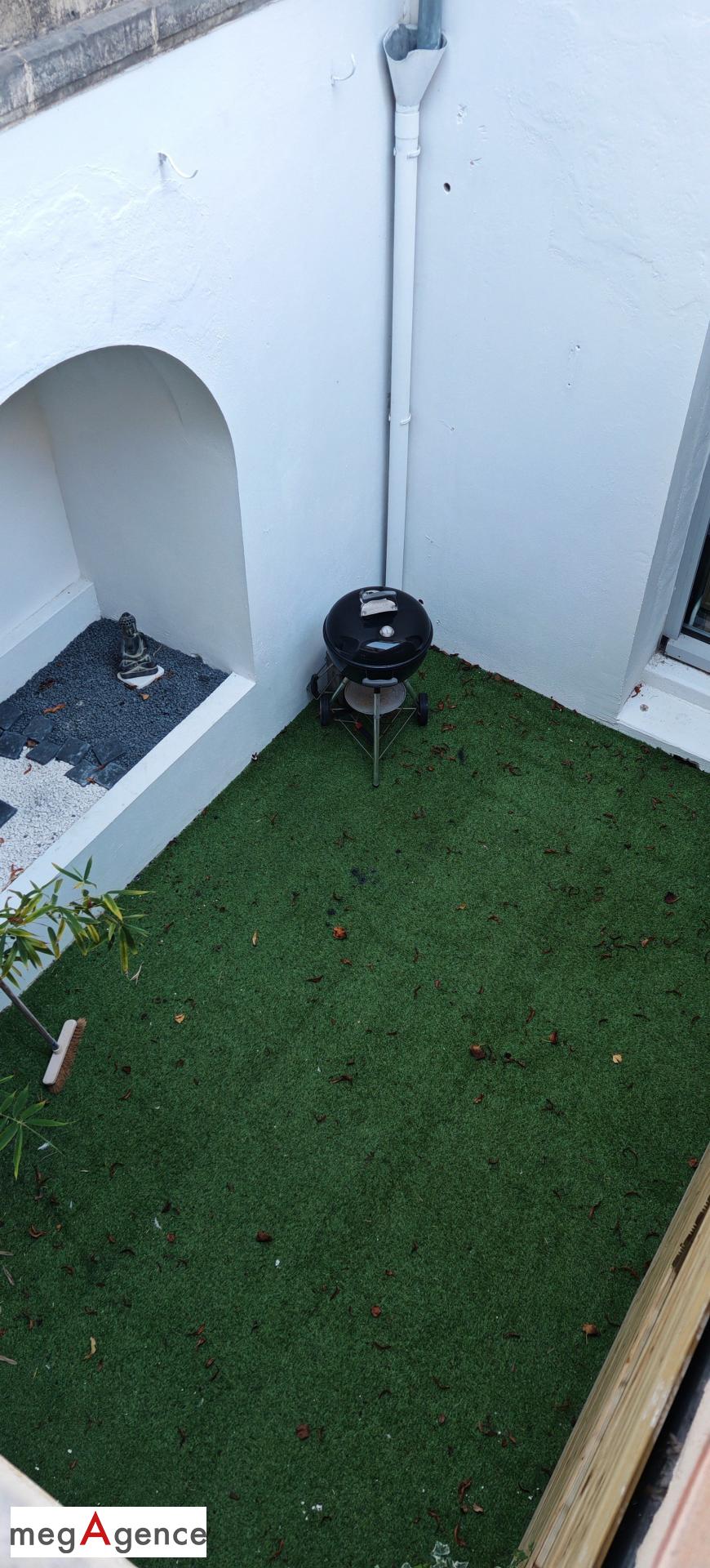 Miniature photo - 7 / 9