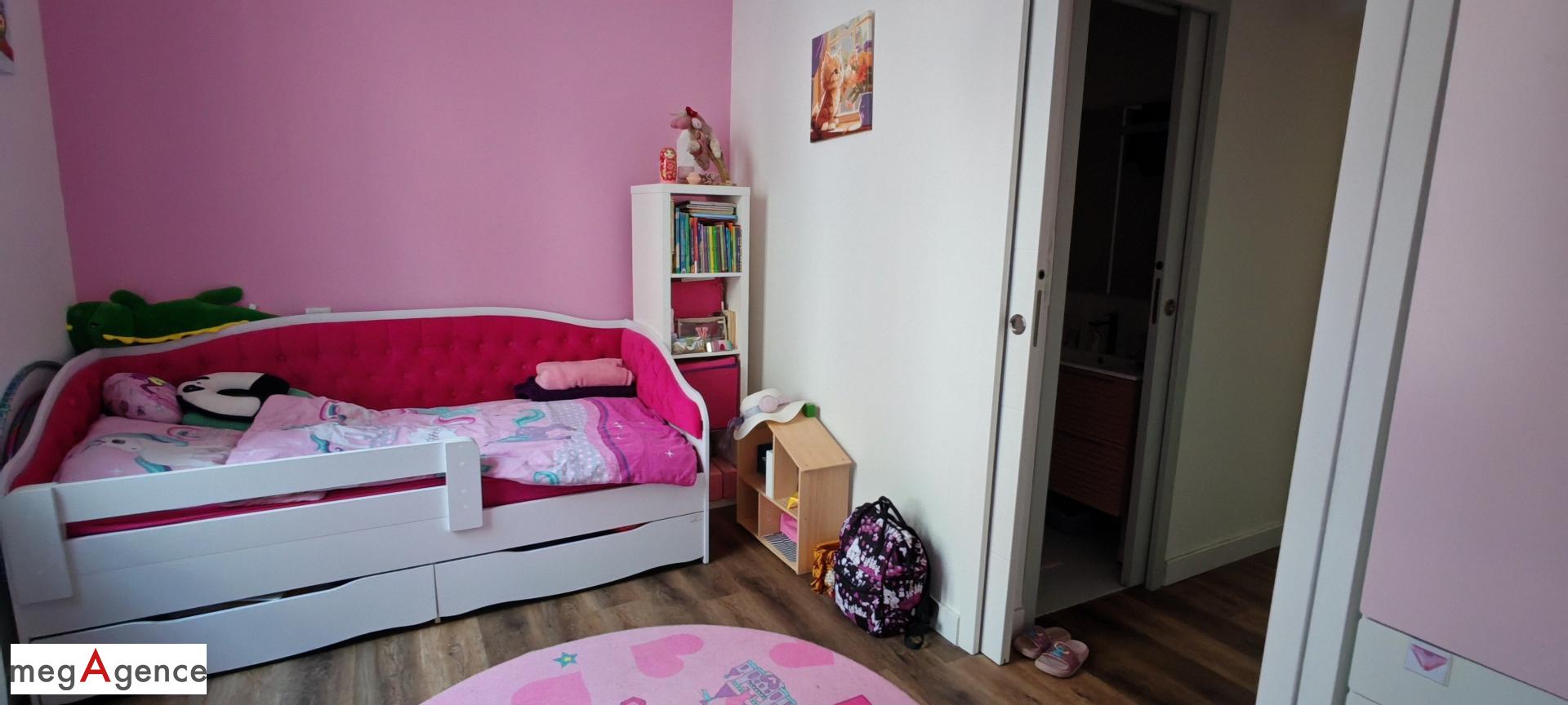 Miniature photo - 2 / 9