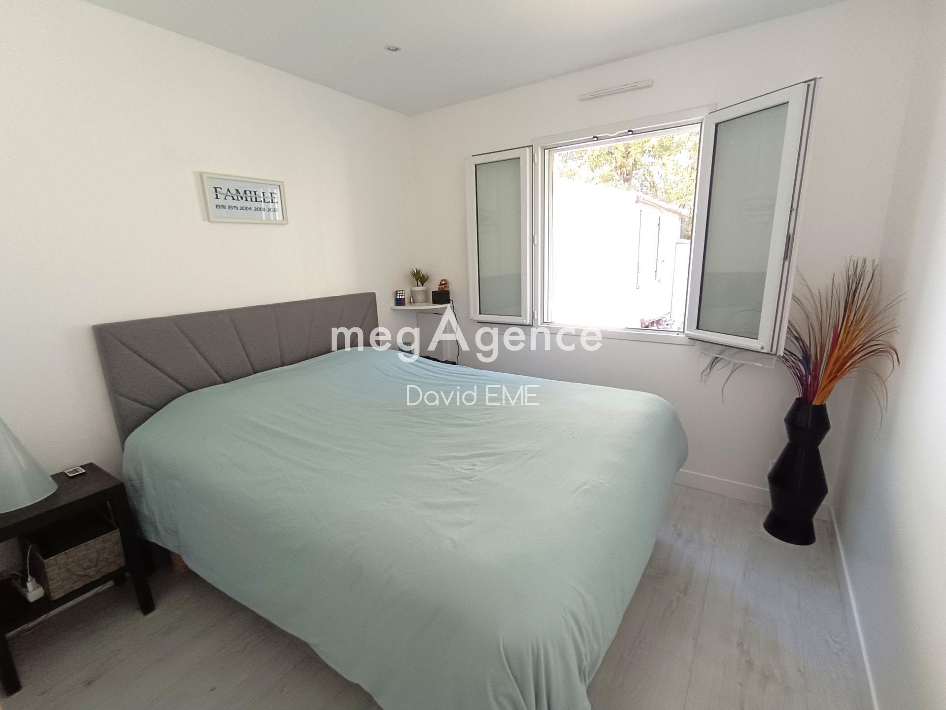 Miniature photo - 11 / 16