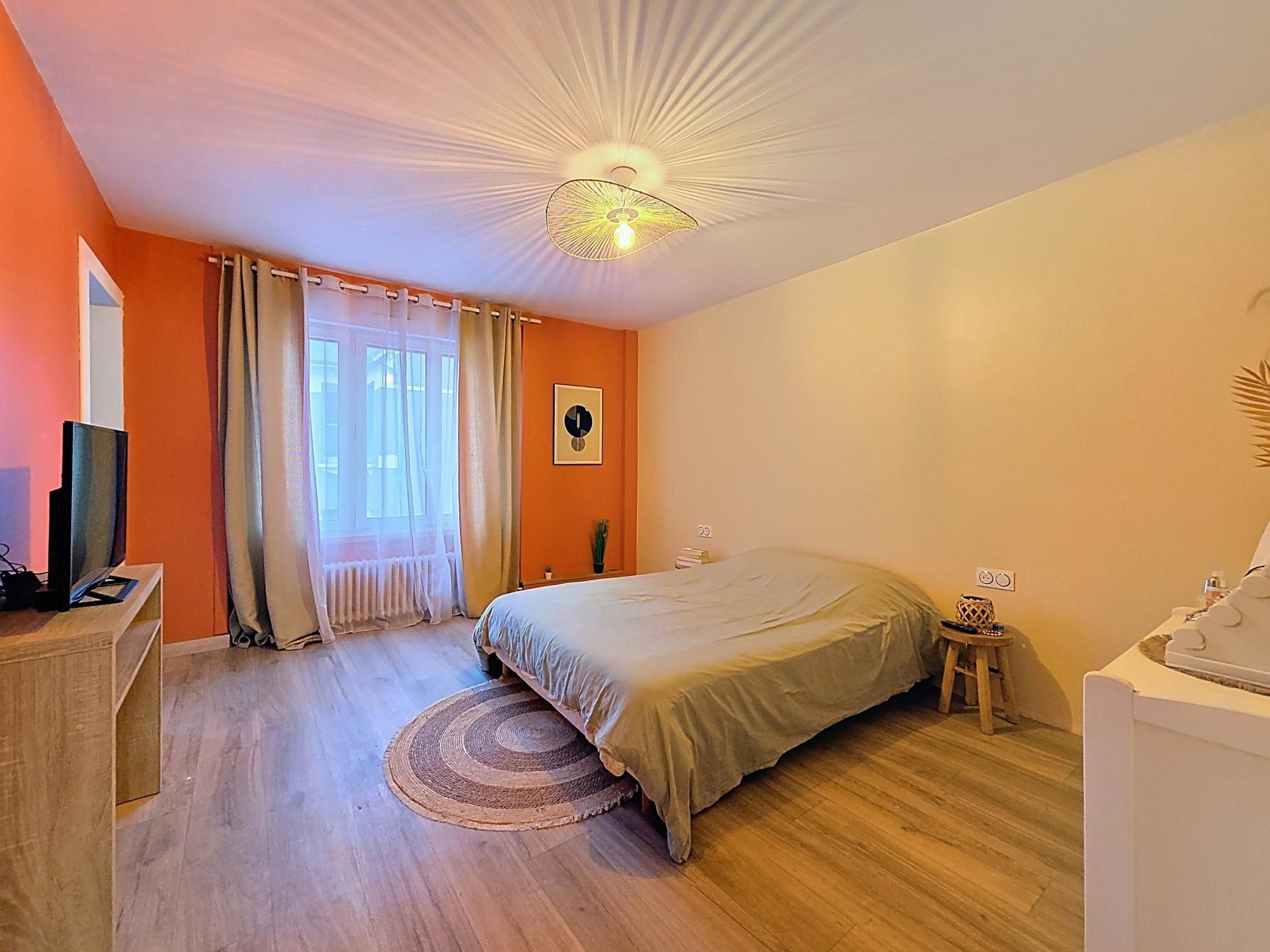 Miniature photo - 6 / 9