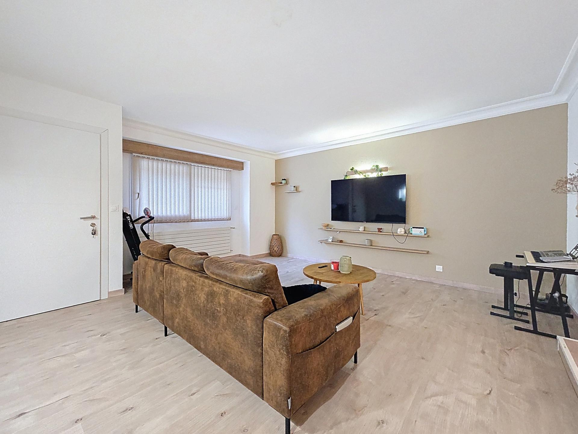 Miniature photo - 3 / 9