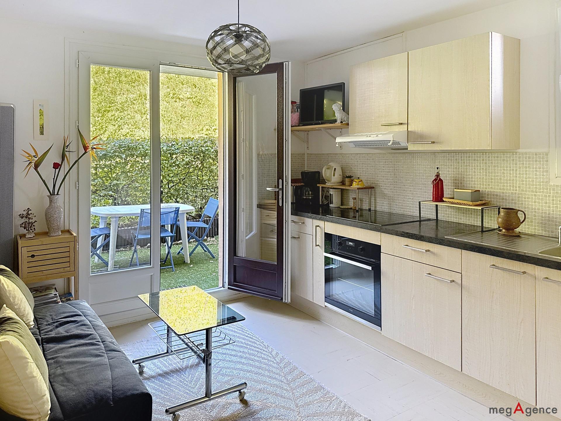 Miniature photo - 3 / 14