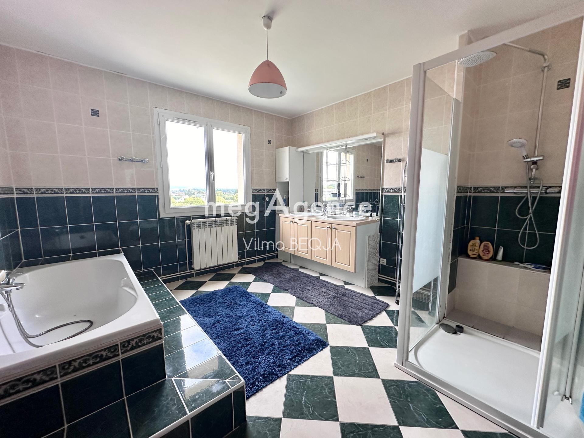 Miniature photo - 16 / 17