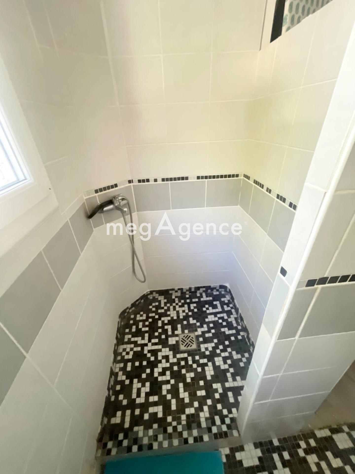 Miniature photo - 11 / 11