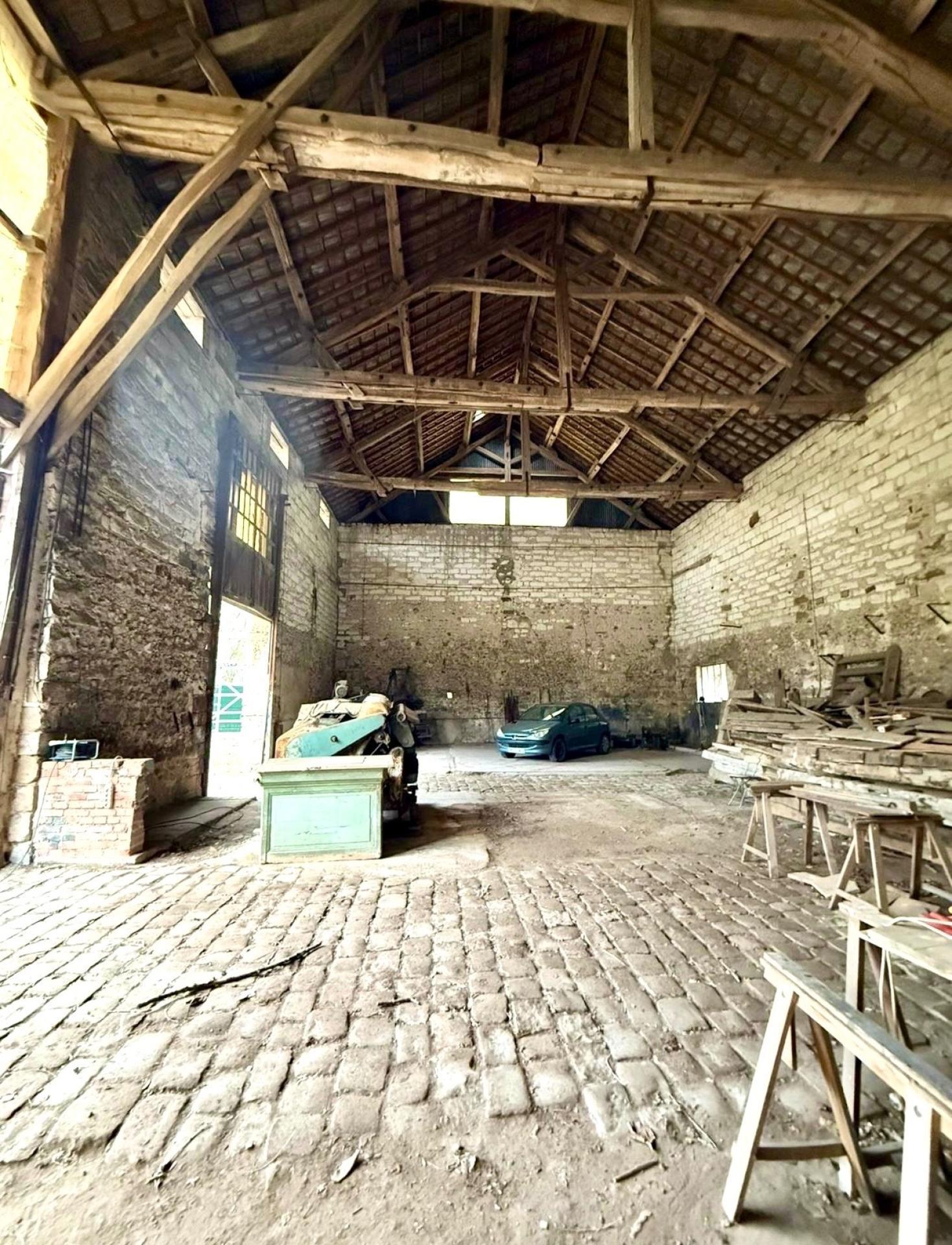 Miniature photo - 20 / 20