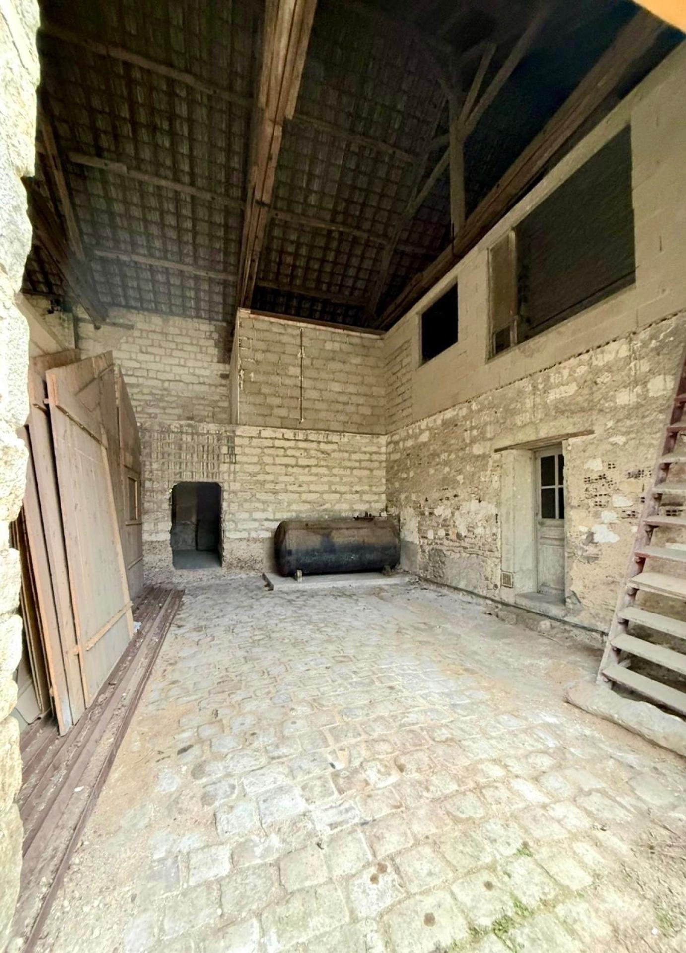 Miniature photo - 19 / 20