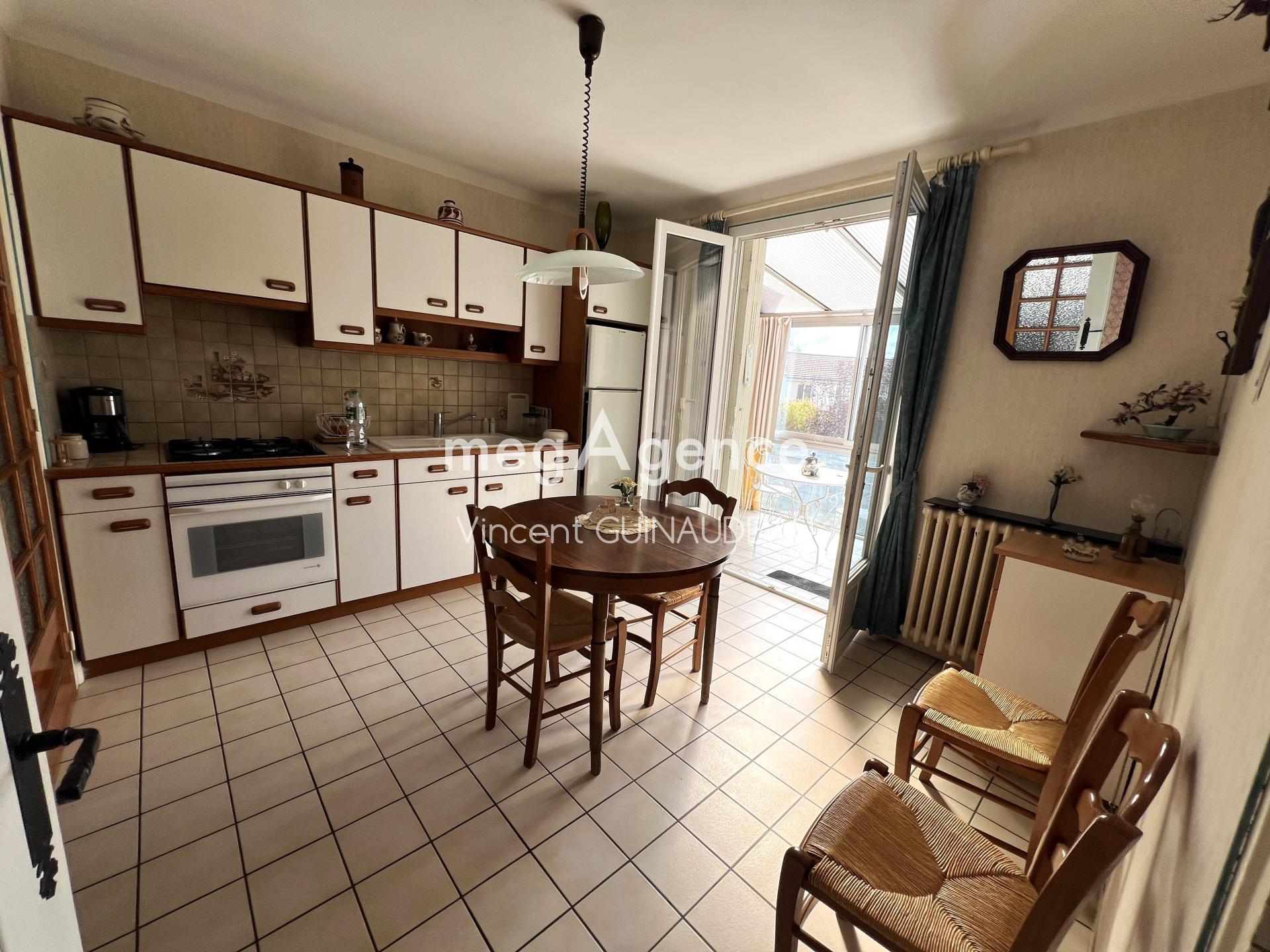 Miniature photo - 2 / 7