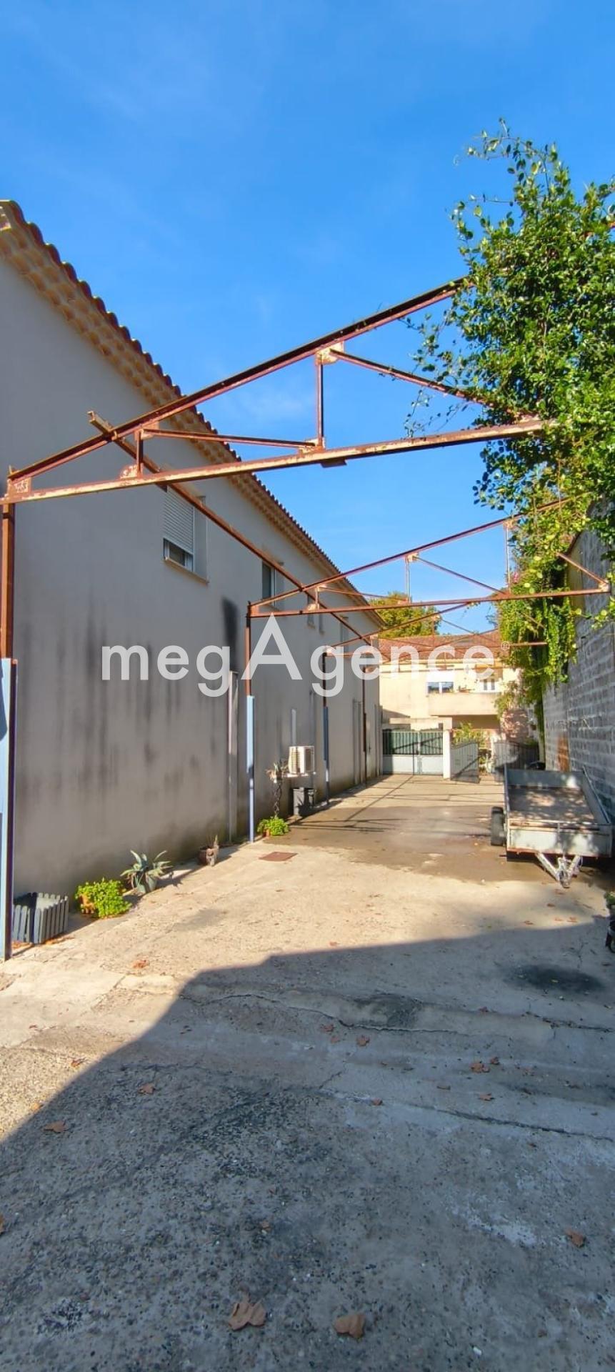 Miniature photo - 8 / 10